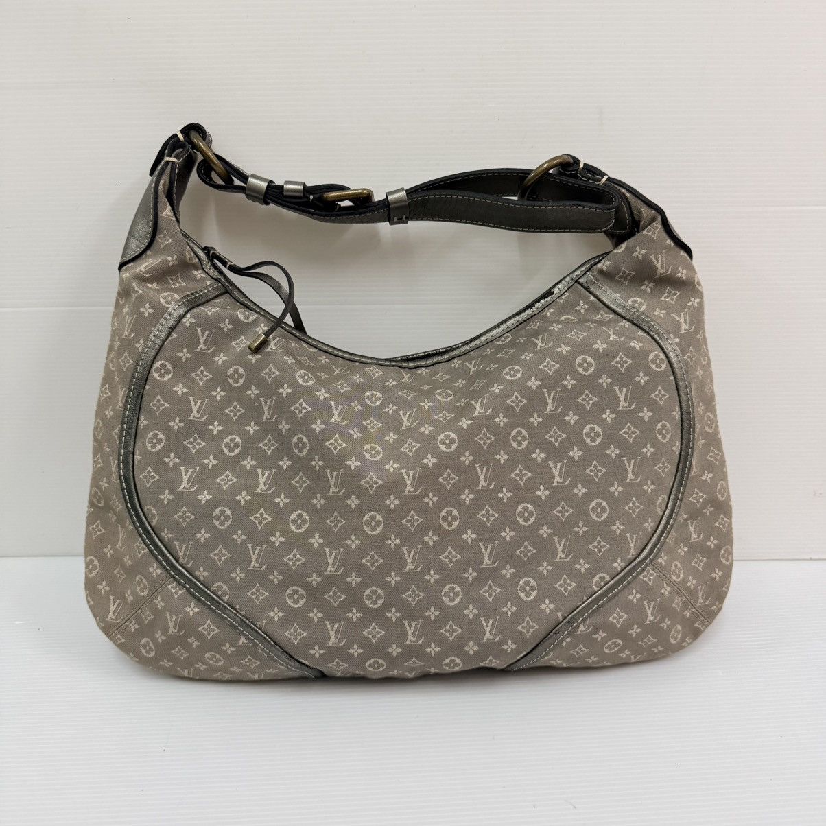 Louis Vuitton Louis Vuitton Minilin Silver Shoulder Hobo Bag Size ONE SIZE - 1 Thumbnail