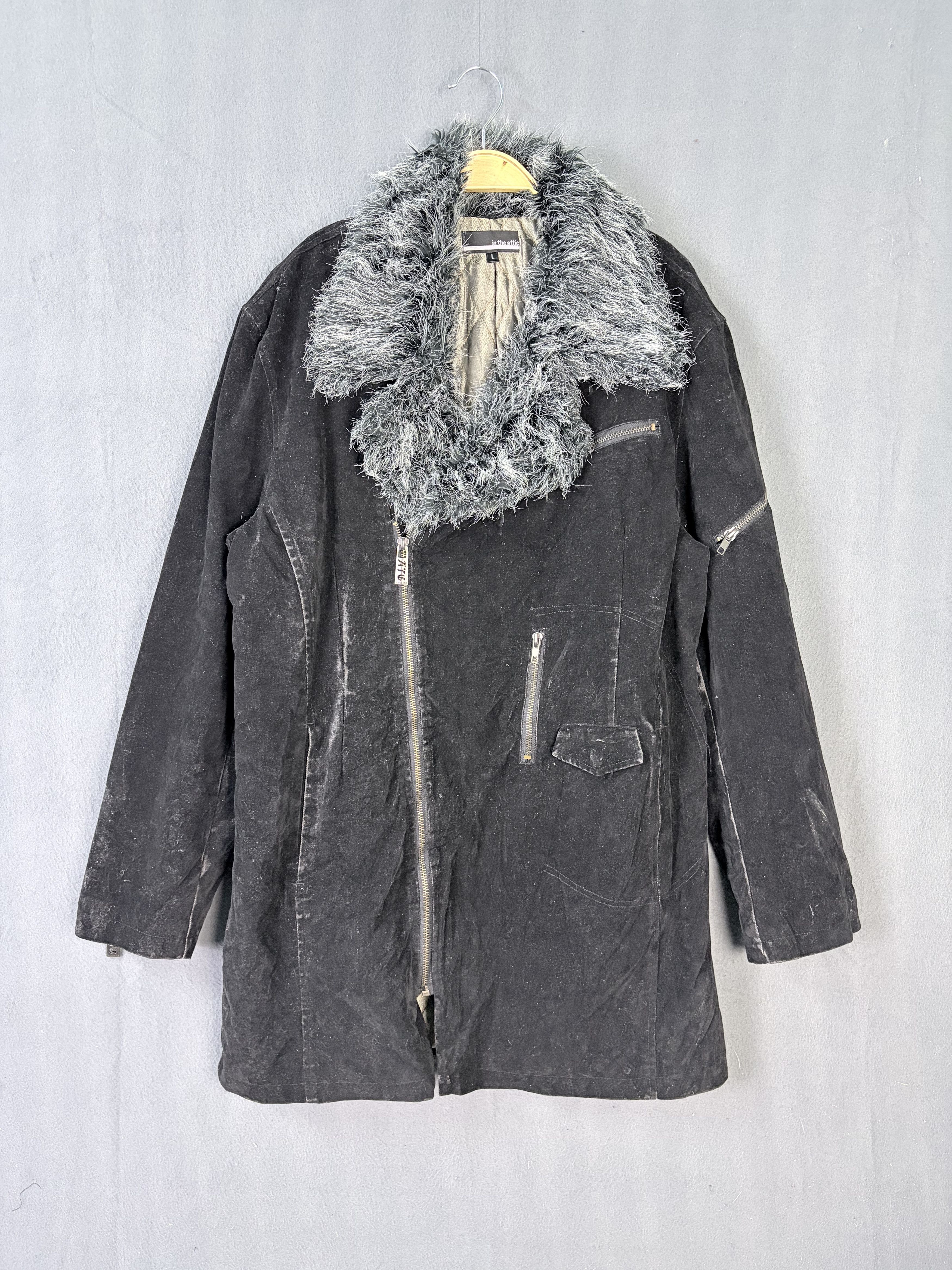 In The Attic In The Attic ATC Faux Fur Asymmetrical Velvet Coat Size US L / EU 52-54 / 3 - 1 Thumbnail