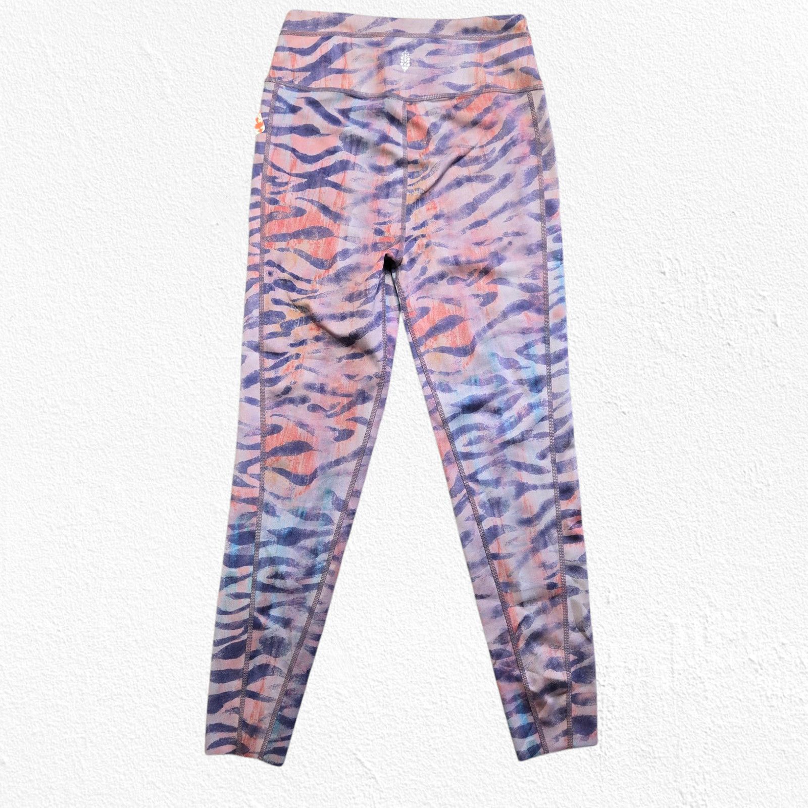 Free People FP Movement Beat The Heat Leggings Medium Size 28" / US 6 / IT 42 - 16 Thumbnail