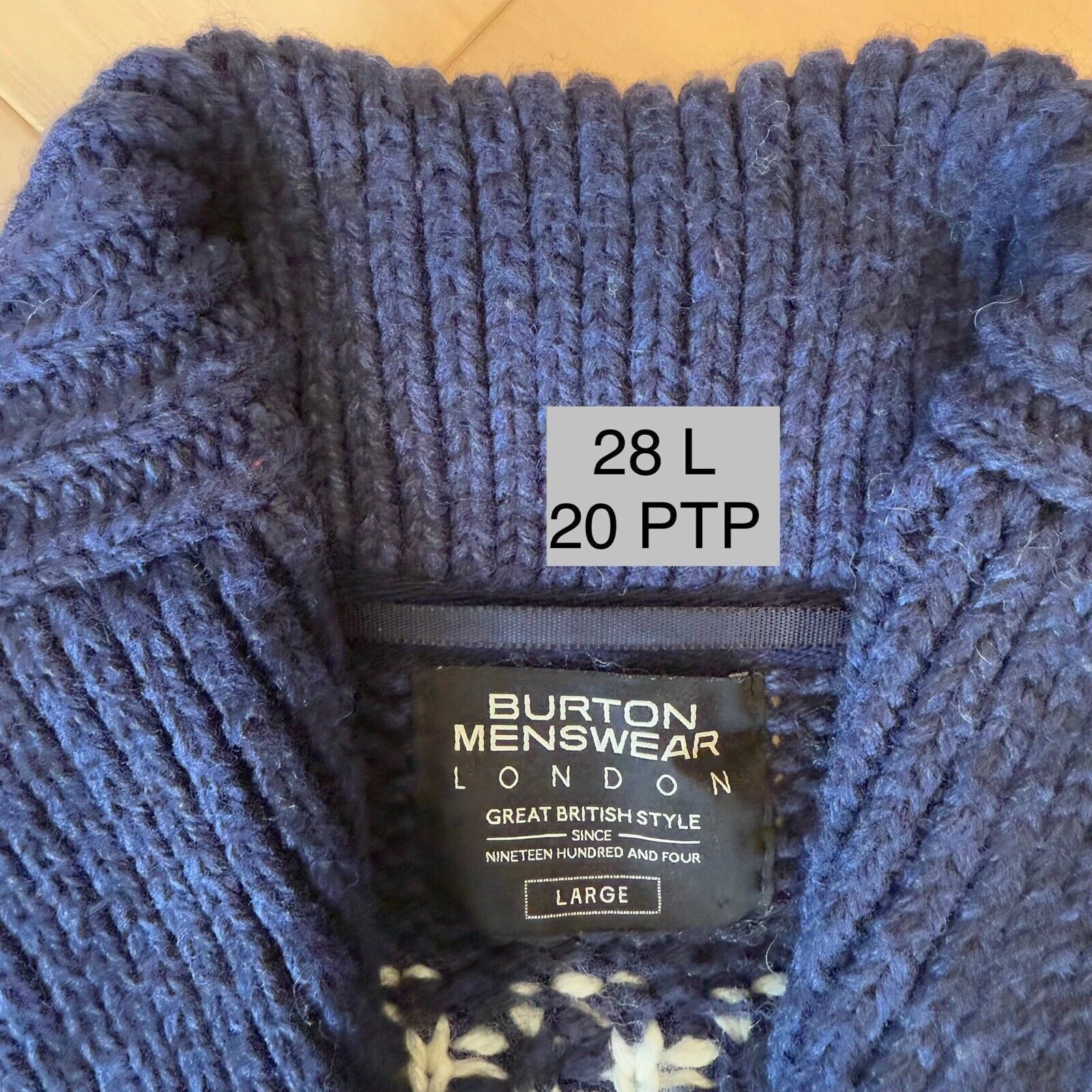 Burton Burton London Cardigan Large Blue Wool Toggle Cowichan Heavy Size US L / EU 52-54 / 3 - 7 Thumbnail