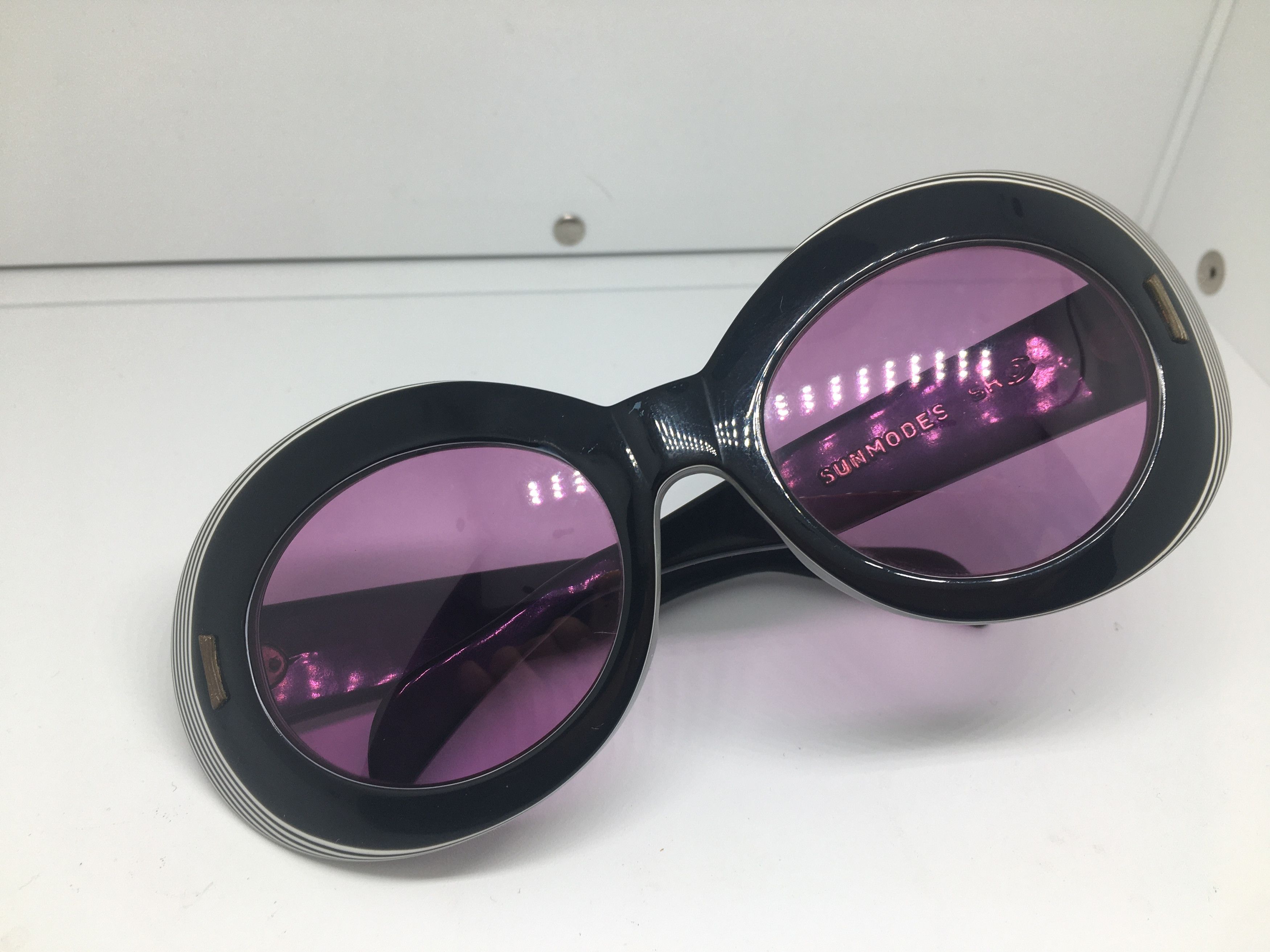 Vintage Vintage SUNMODES Oversize Oval Sunglasses Frame Size ONE SIZE - 6 Thumbnail