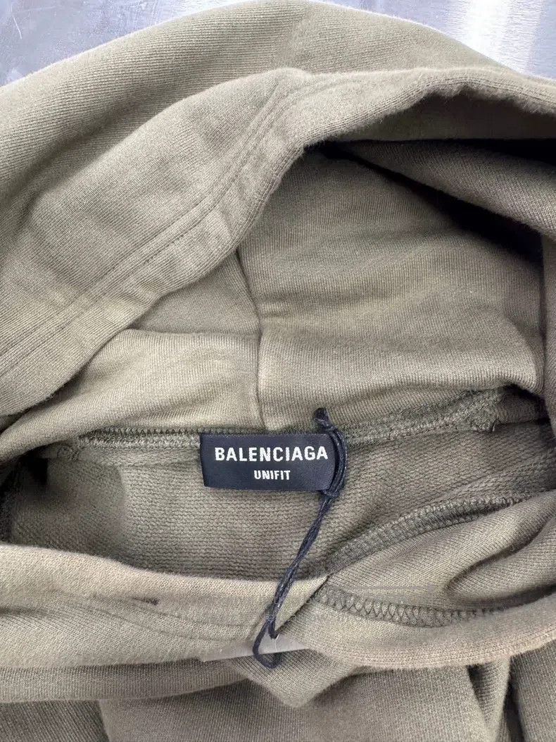 Balenciaga Balenciaga Military green hoodie with printed logo and gra Size US M / EU 48-50 / 2 - 3 Thumbnail