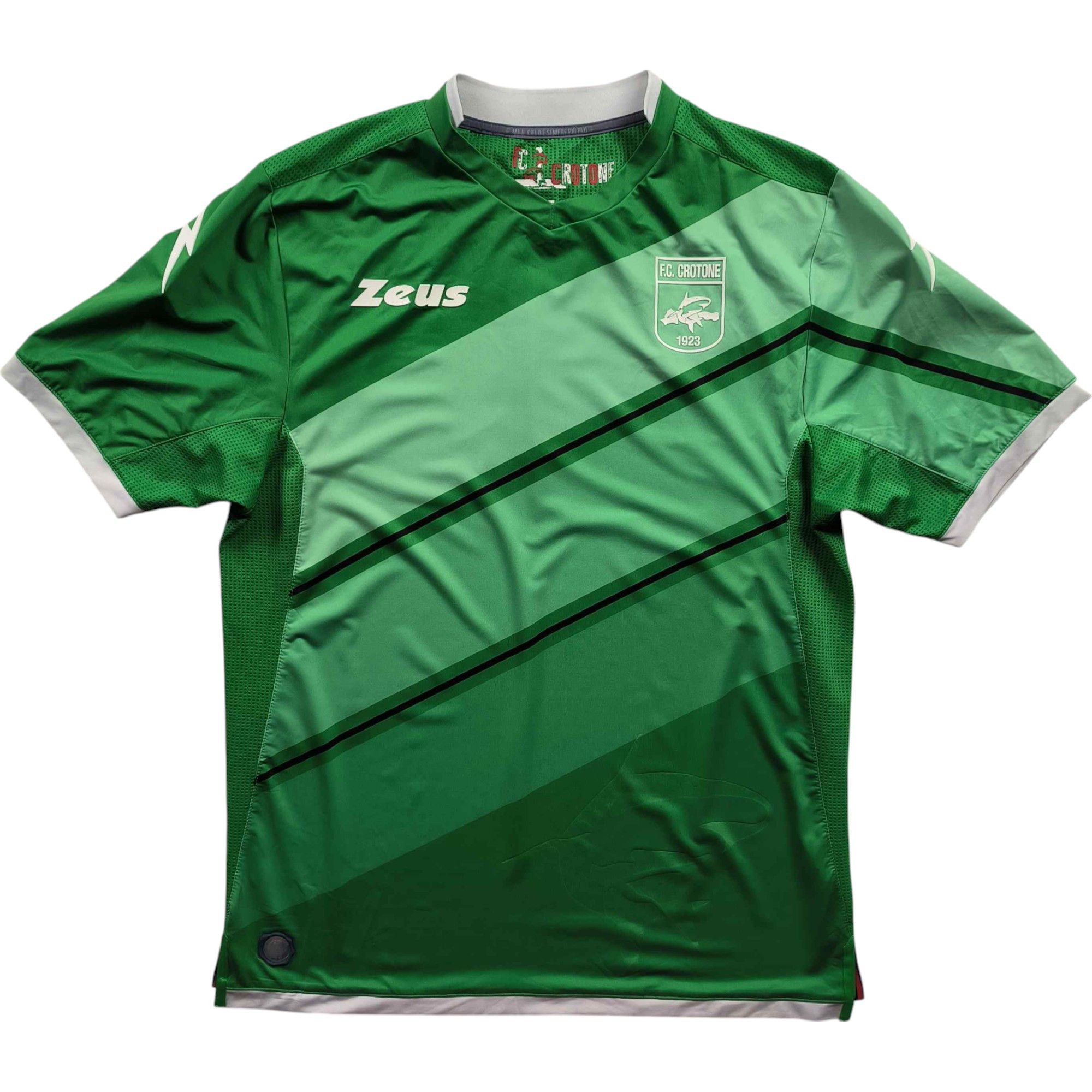Other Crotone 2017-18 Zeus goalkeeper football jersey size 52 Size US L / EU 52-54 / 3 - 1 Thumbnail