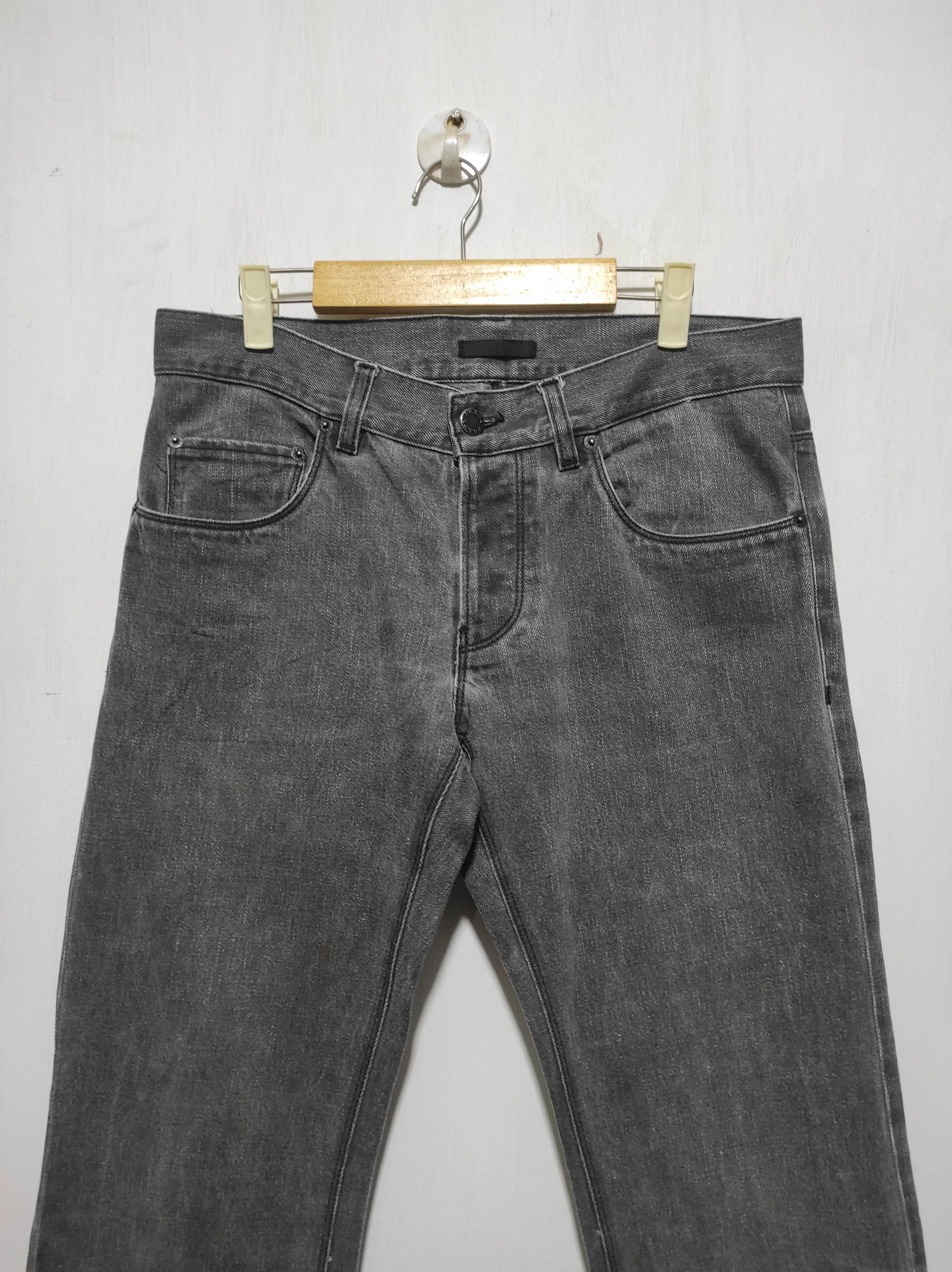Prada Prada Logo Black Denim Tapered Fit Jeans size 30 Size US 30 / EU 46 - 2 Thumbnail