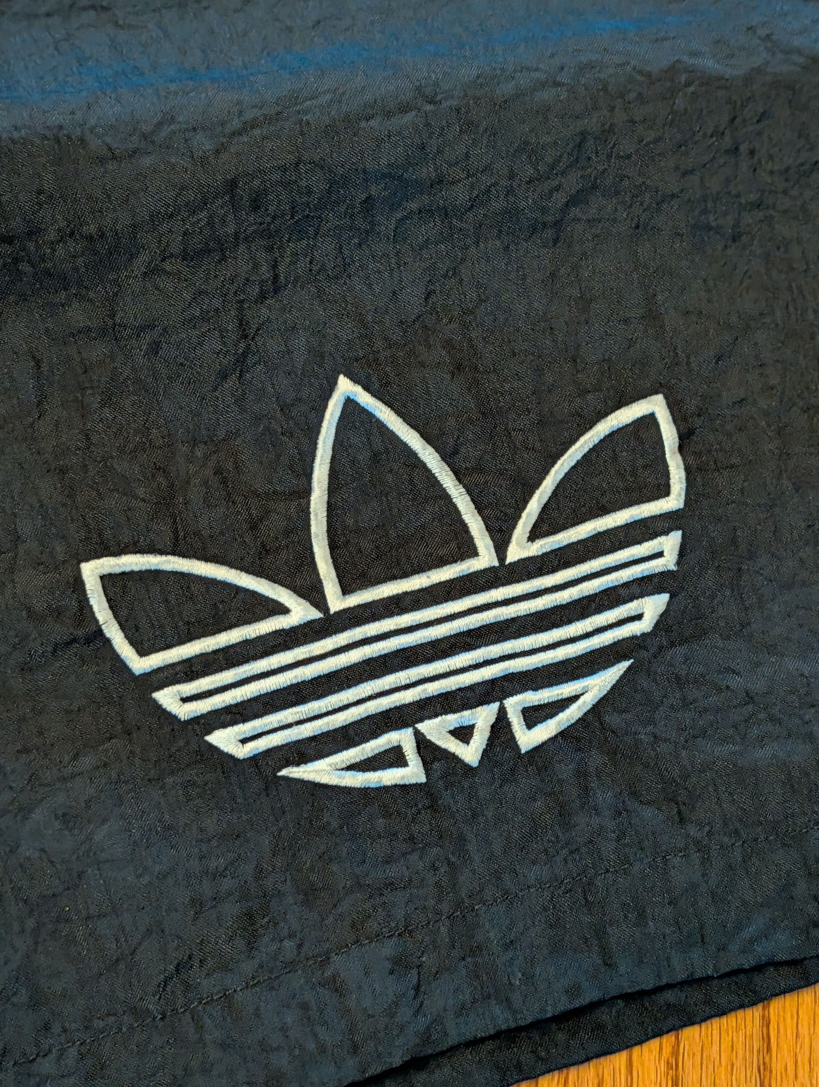 Adidas Vtg 90s Adidas Trefoil Big Logo Spellout Athletic Shorts Size US 34 / EU 50 - 2 Thumbnail