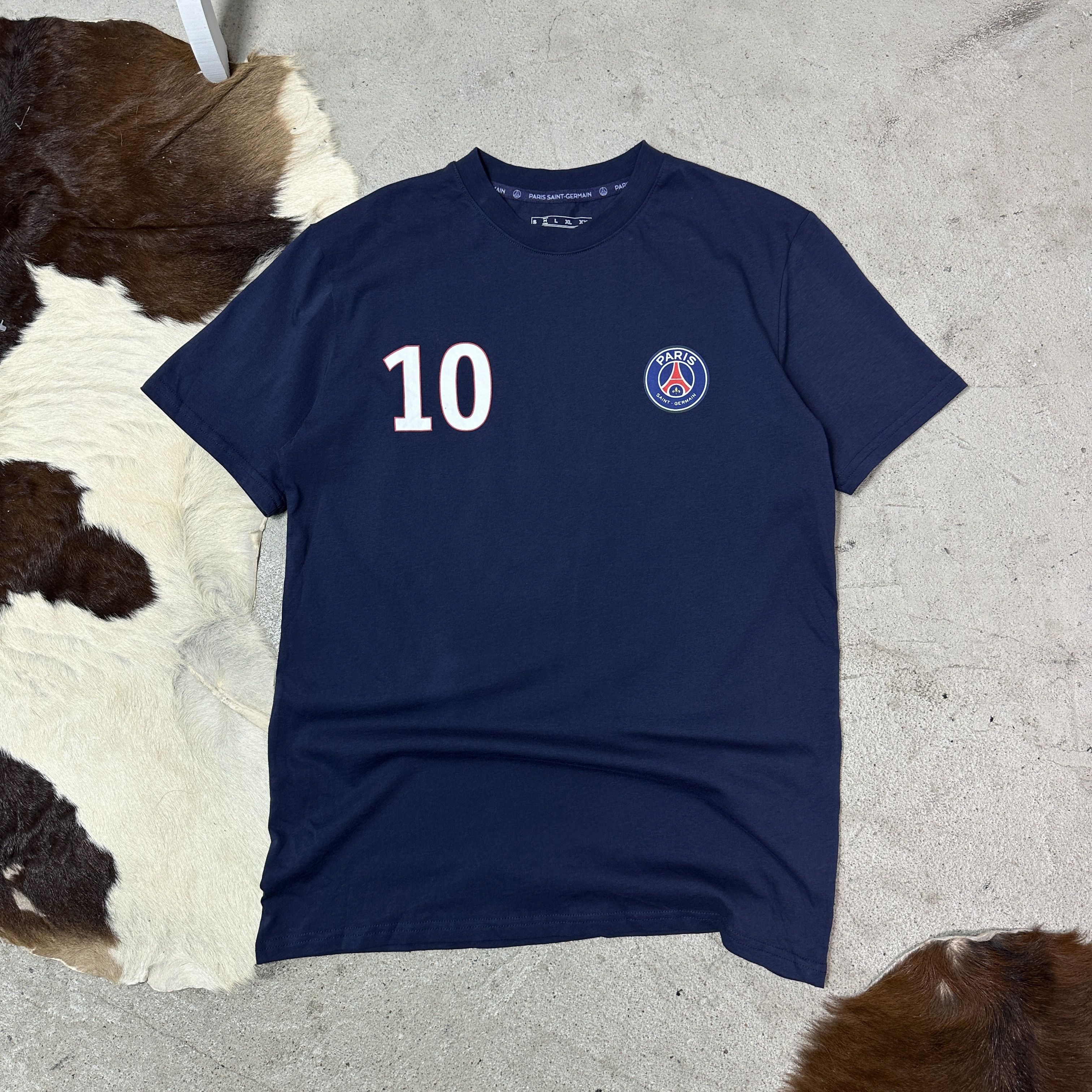 Nike Vintage Sporty Nike PSG Neymar Jr Jersey Y2K Size US M / EU 48-50 / 2 - 3 Thumbnail