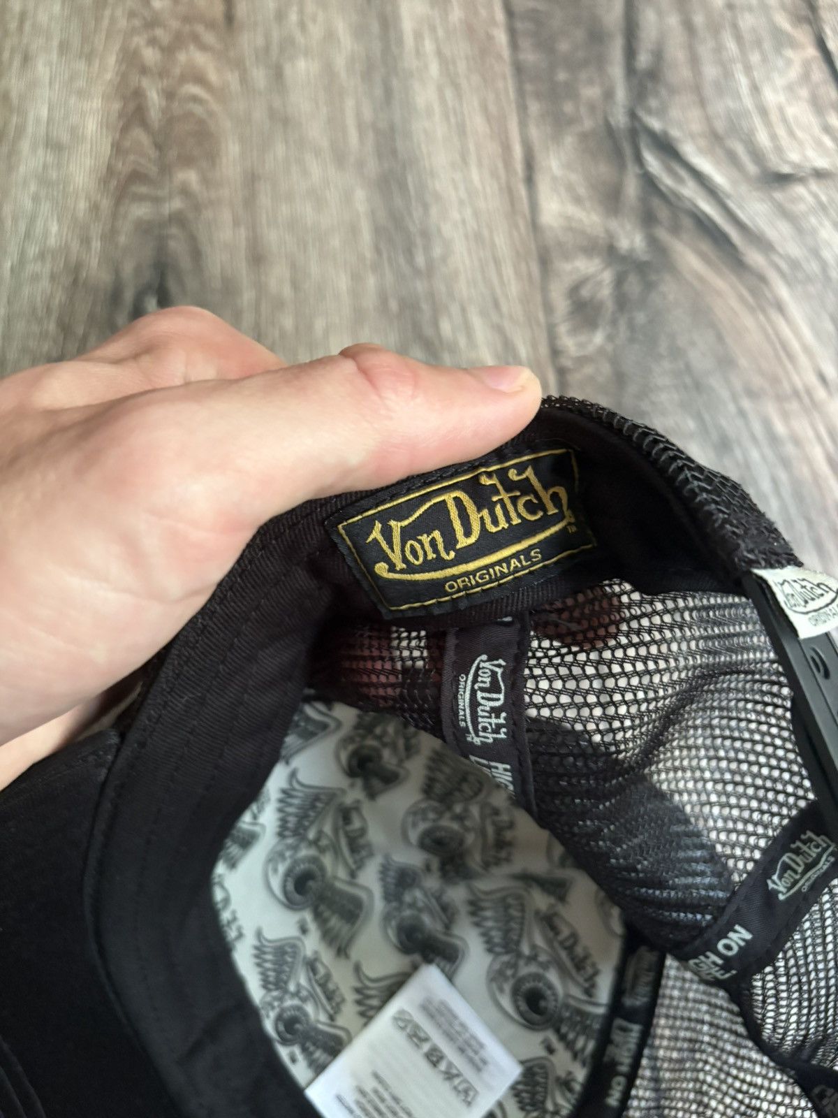Von Dutch Von Dutch Trucker Hat Black White Flying Eyeball Cap Size ONE SIZE - 8 Thumbnail
