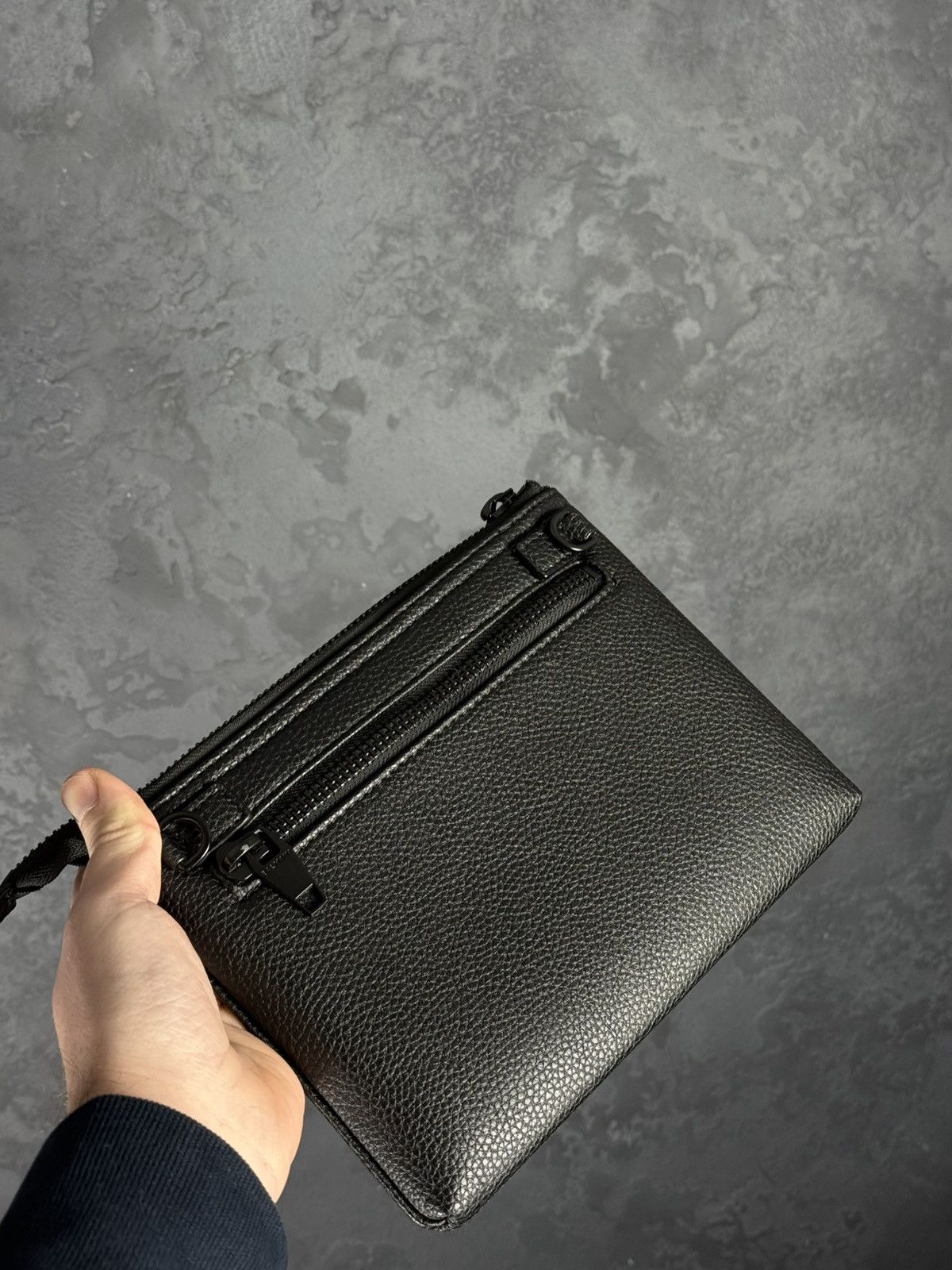 Balmain BALMAIN Black Leather Logo Pouch Clutch Size ONE SIZE - 2 Thumbnail