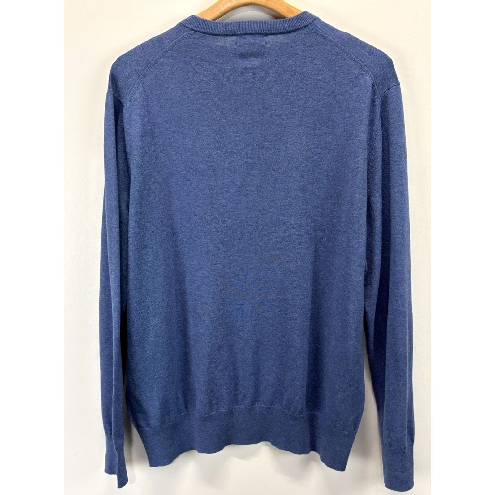 Brooks Brothers Brooks Brothers Cotton Vneck Sweater Men L Blue Vneck Preppy Resort Wear Pullover Knit Long Sleeve Solid Tight-Knit Casual Business Travel Mens Size US L / EU 52-54 / 3 - 3 Thumbnail