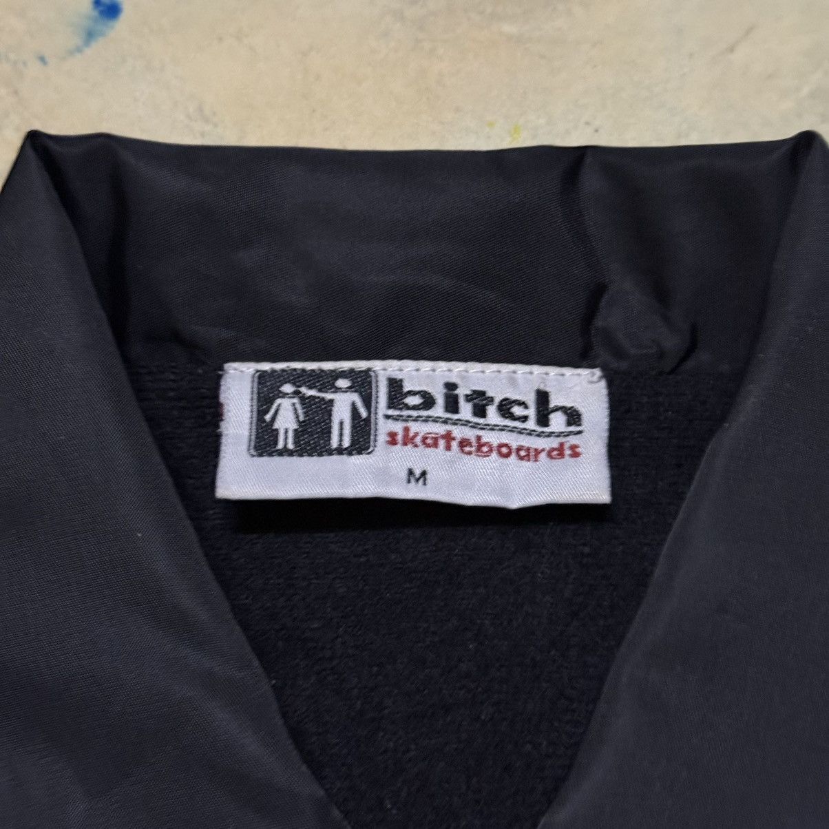 Vintage Vintage Bitch Skateboard Big Logo Coach Jacket Size US M / EU 48-50 / 2 - 9 Thumbnail