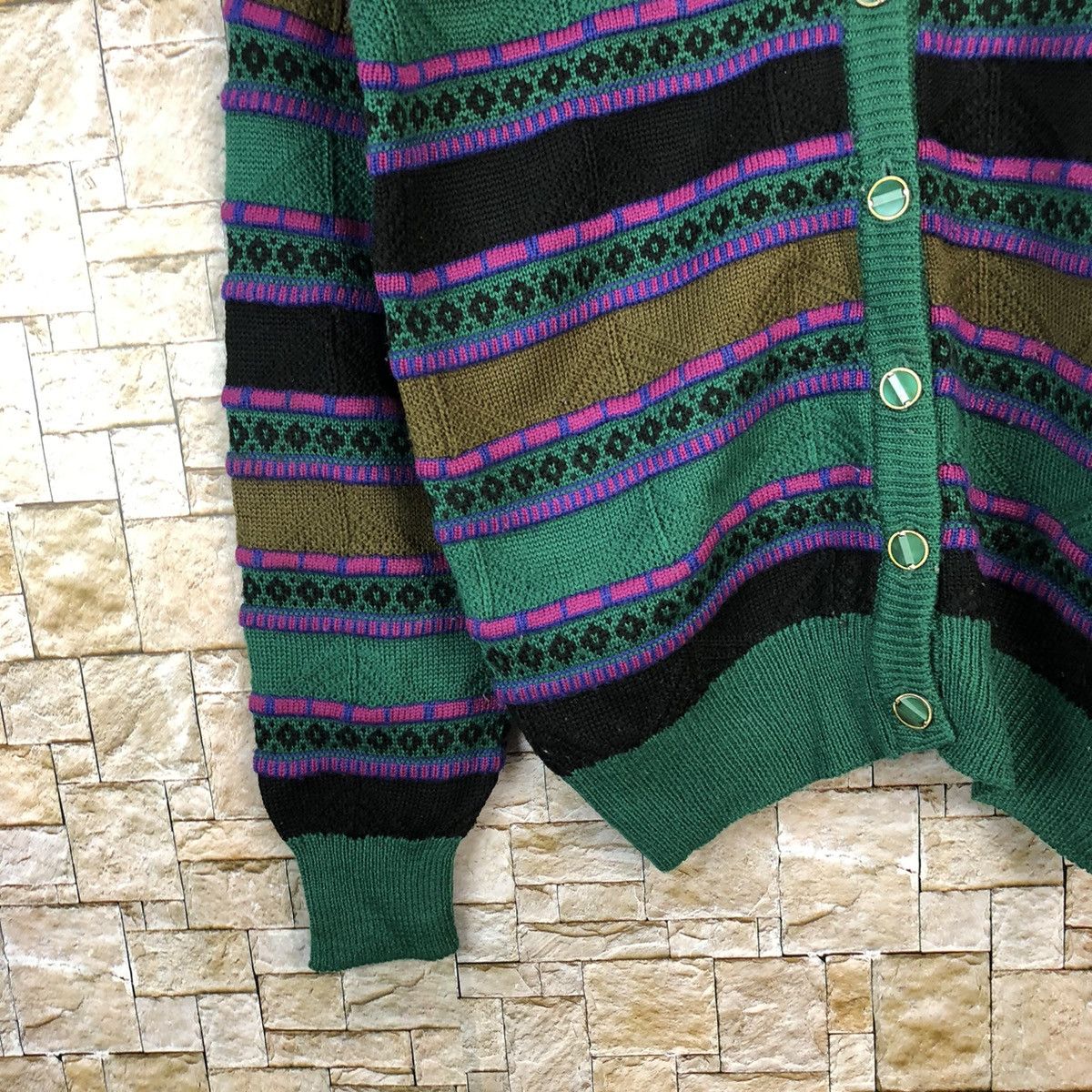 Japanese Brand Palls Pyra vintage japan Green Patterned Cardigan #A1095 Size US M / EU 48-50 / 2 - 7 Thumbnail