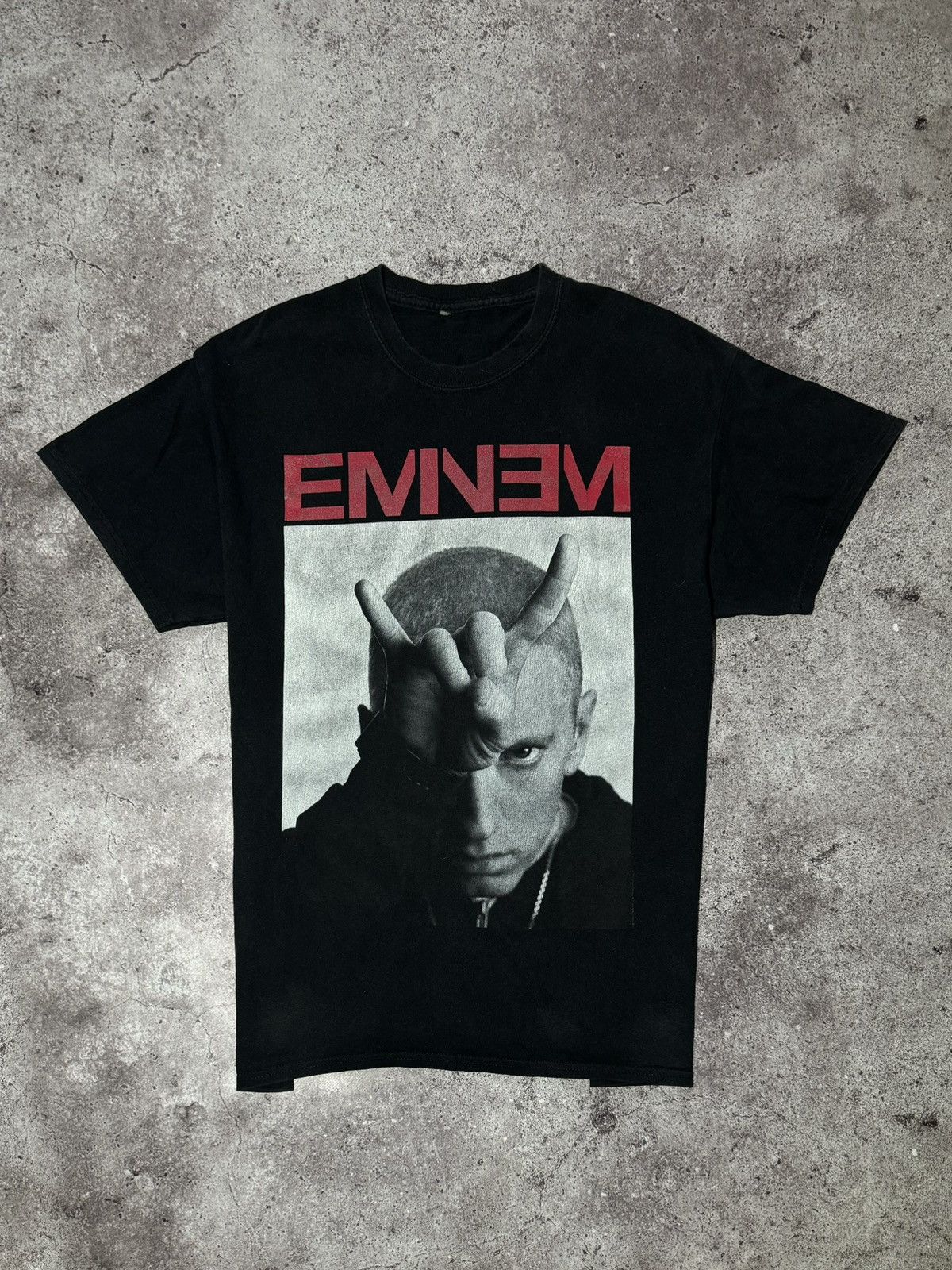 Band Tees × Eminem × Vintage Eminem 2014 Monster Tour Devil Horns Lollapalooza Rap Tee Size US M / EU 48-50 / 2 - 1 Thumbnail