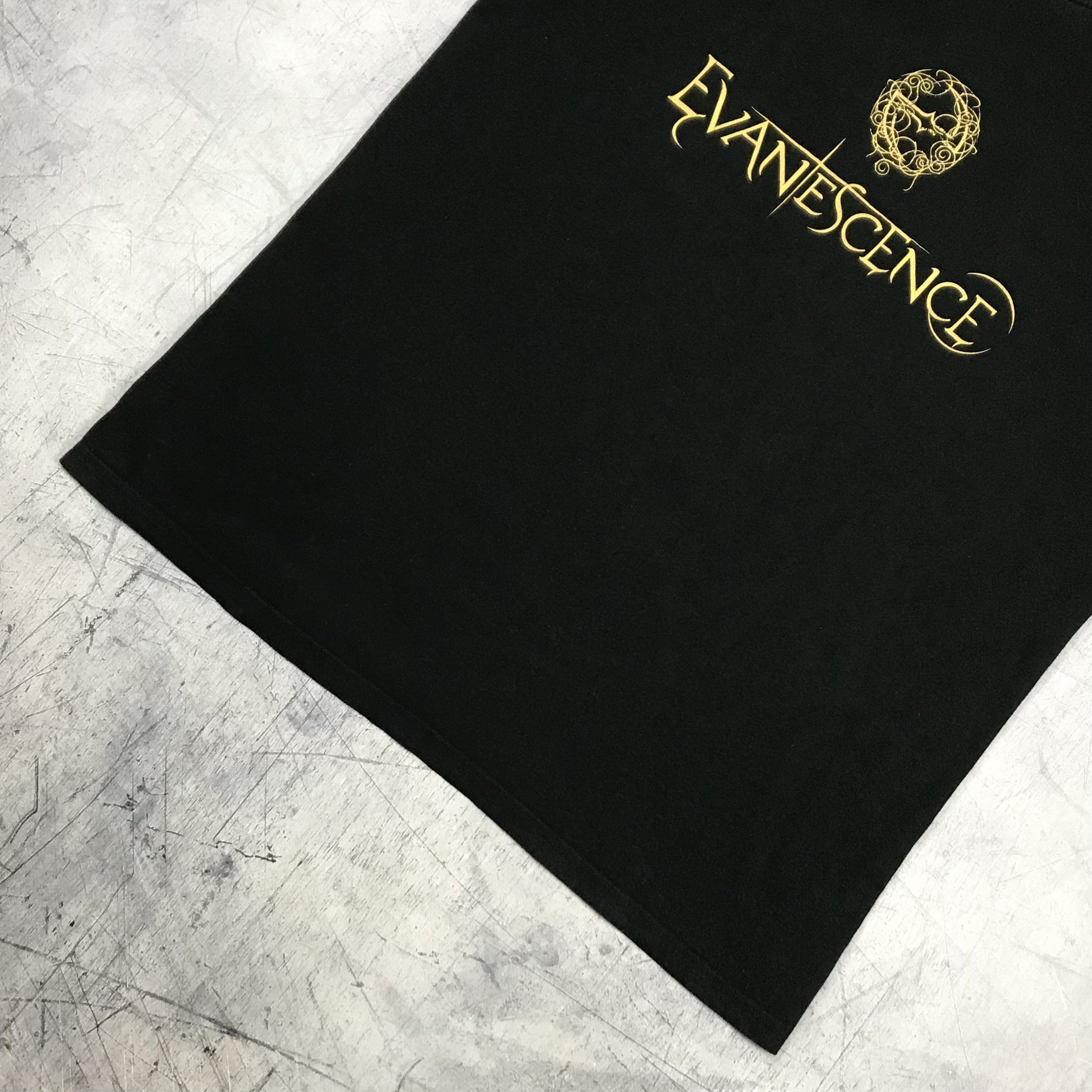 Band Tees Evanescence 2006 Tour Tee Size US XL / EU 56 / 4 - 9 Thumbnail