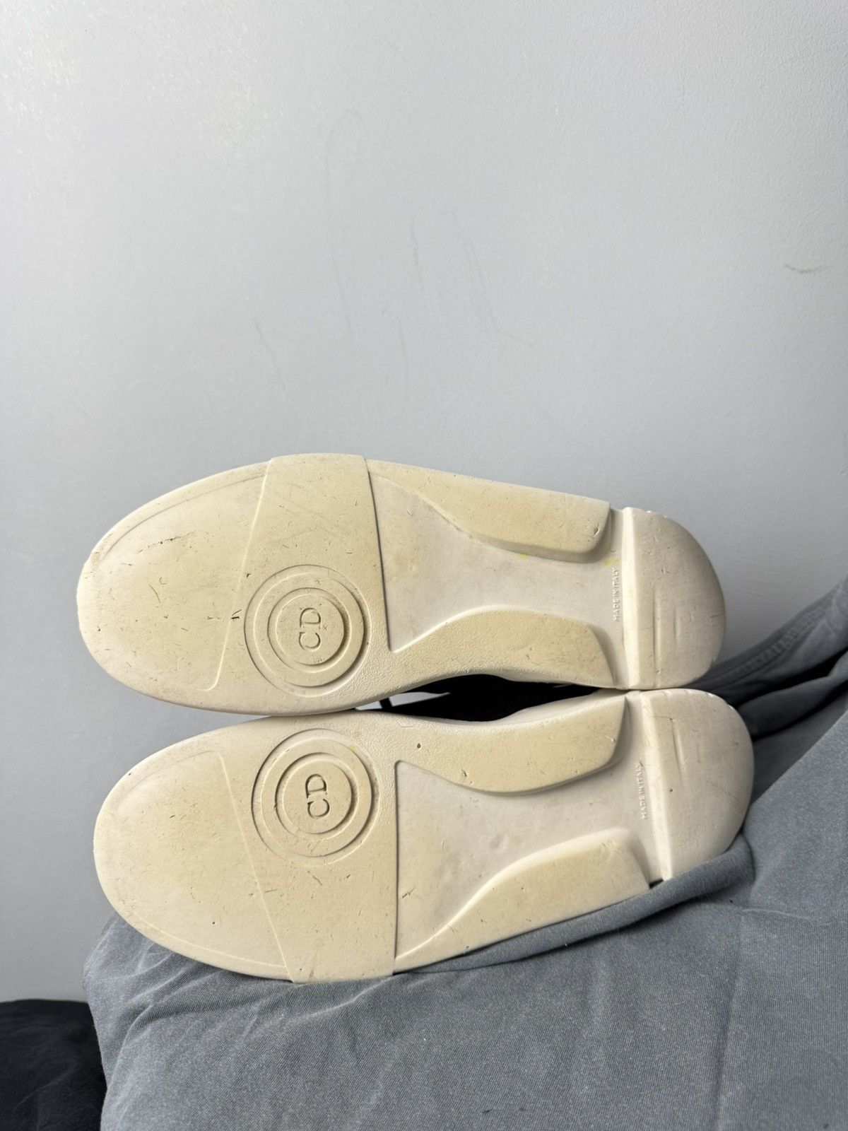 Dior Vintage Dior Low Top Sneakers Size US 7 / EU 40 - 11 Thumbnail