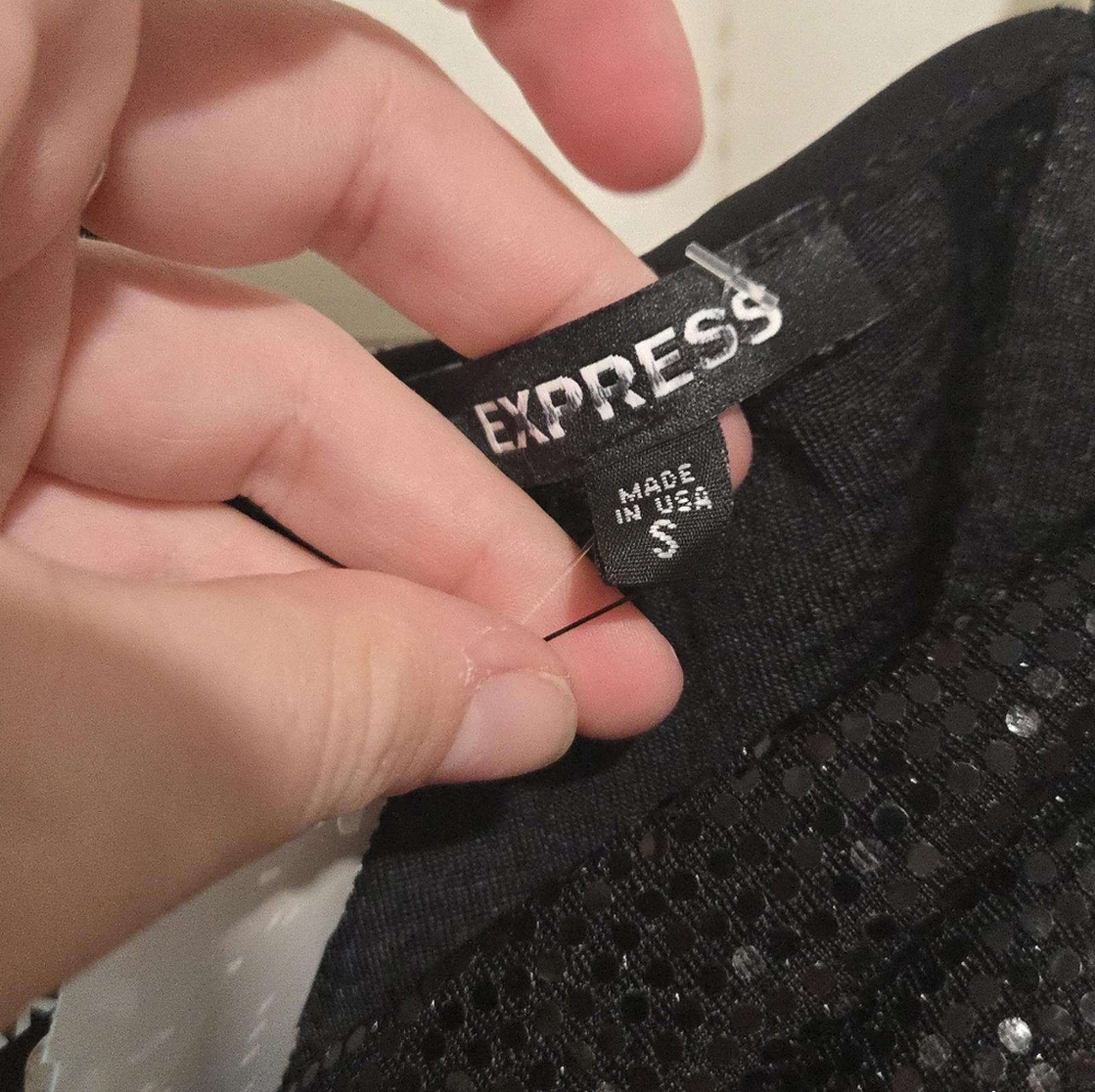 Express Express Cowl Neck Sequin Crop Top Size S / US 4 / IT 40 - 5 Thumbnail