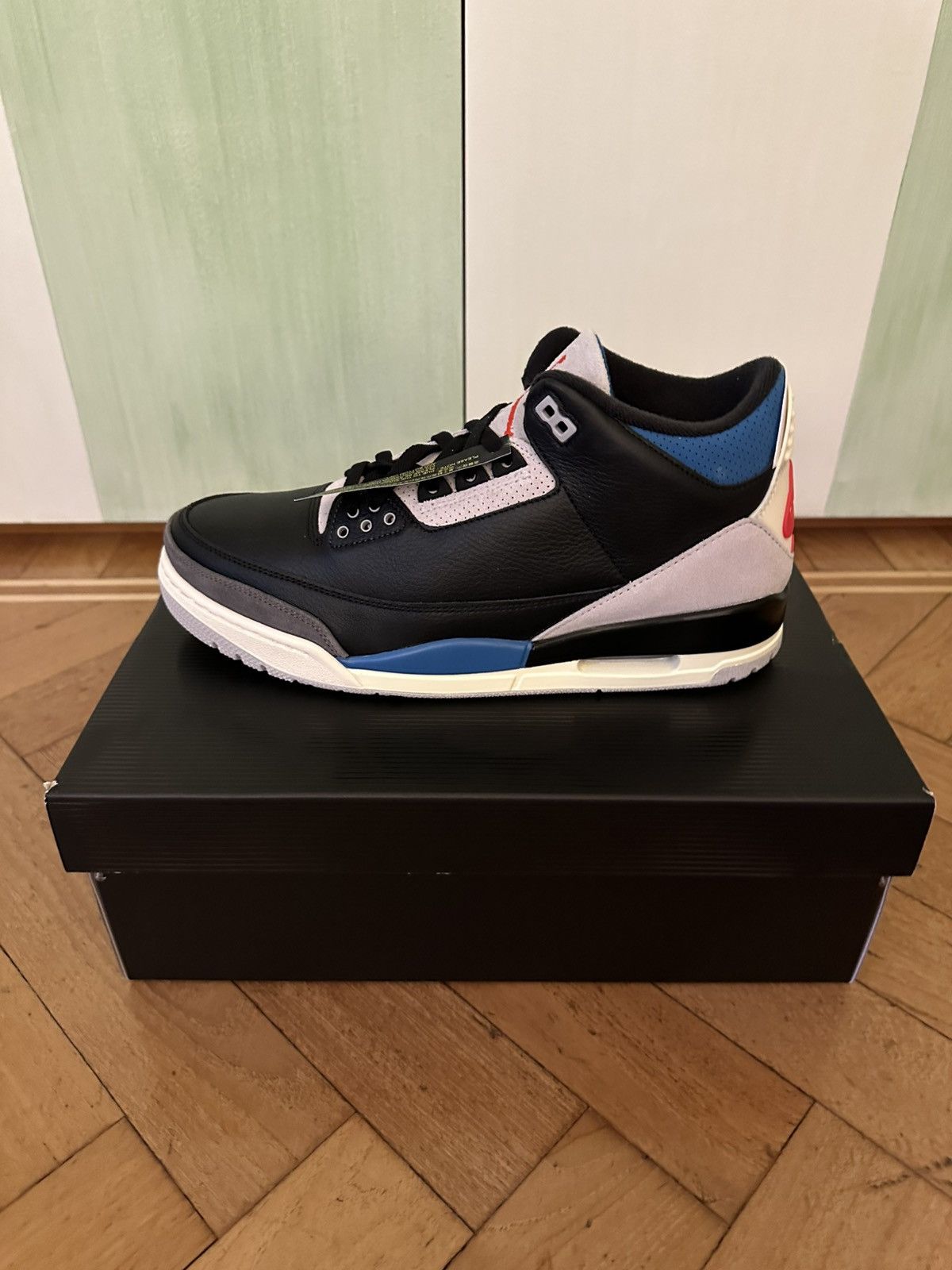 Jordan Brand × Nike Jordan 3 Rare Air Size US 11 / EU 44 - 4 Thumbnail