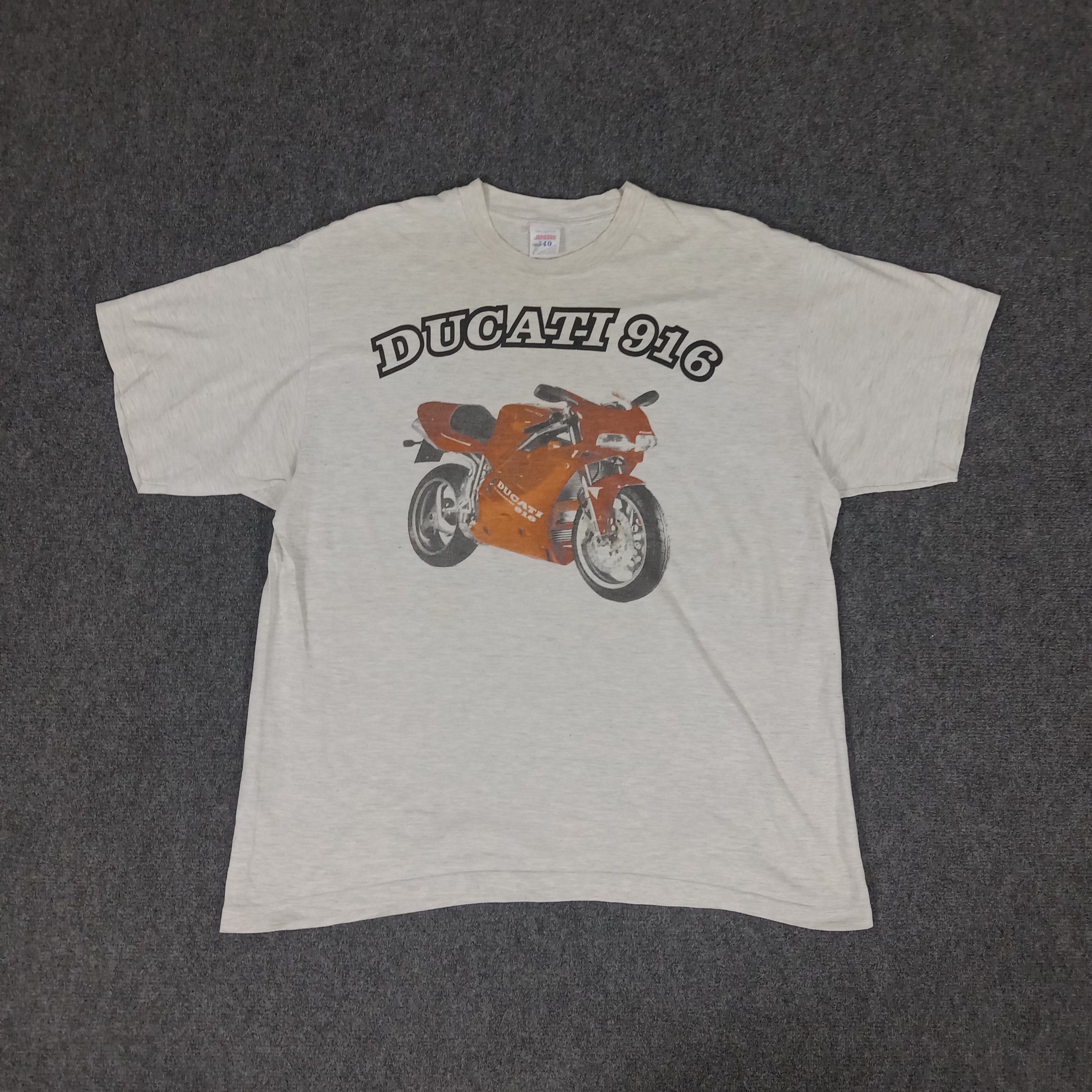 Ducati × Vintage Vintage 90's Ducati 916 Retro Superbike Racing Tshirt Size US XL / EU 56 / 4 - 1 Thumbnail