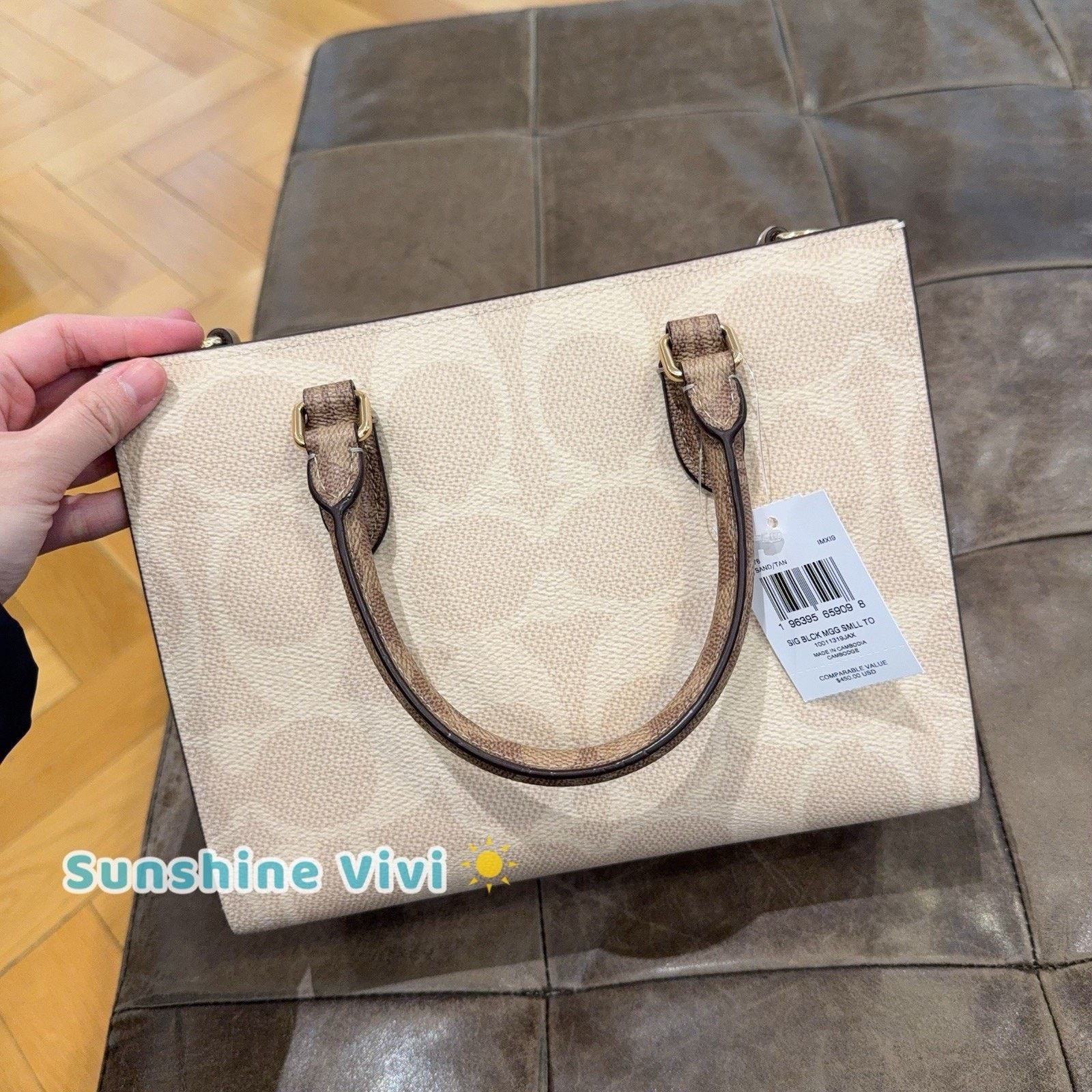 Coach NWT Bundle Coach cherry Scarf cdg77 CY676 Small Maggie Tote Size ONE SIZE - 12 Thumbnail