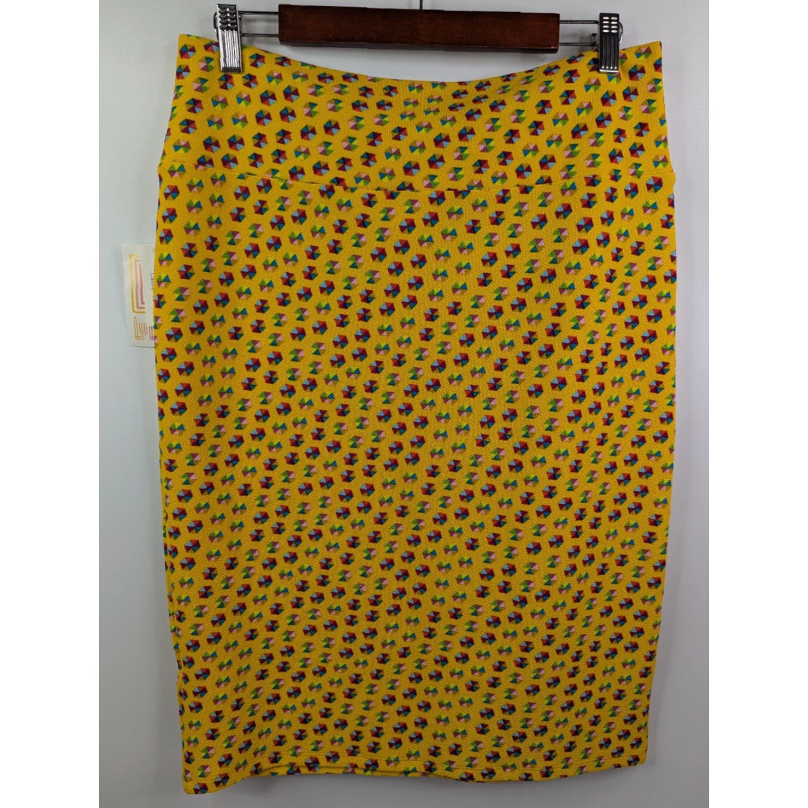 Vintage LuLaRoe NWT Cassie Pull-On Midi Skirt XL Yellow Hexagon Print Size 40" / US 18 - 2 Thumbnail