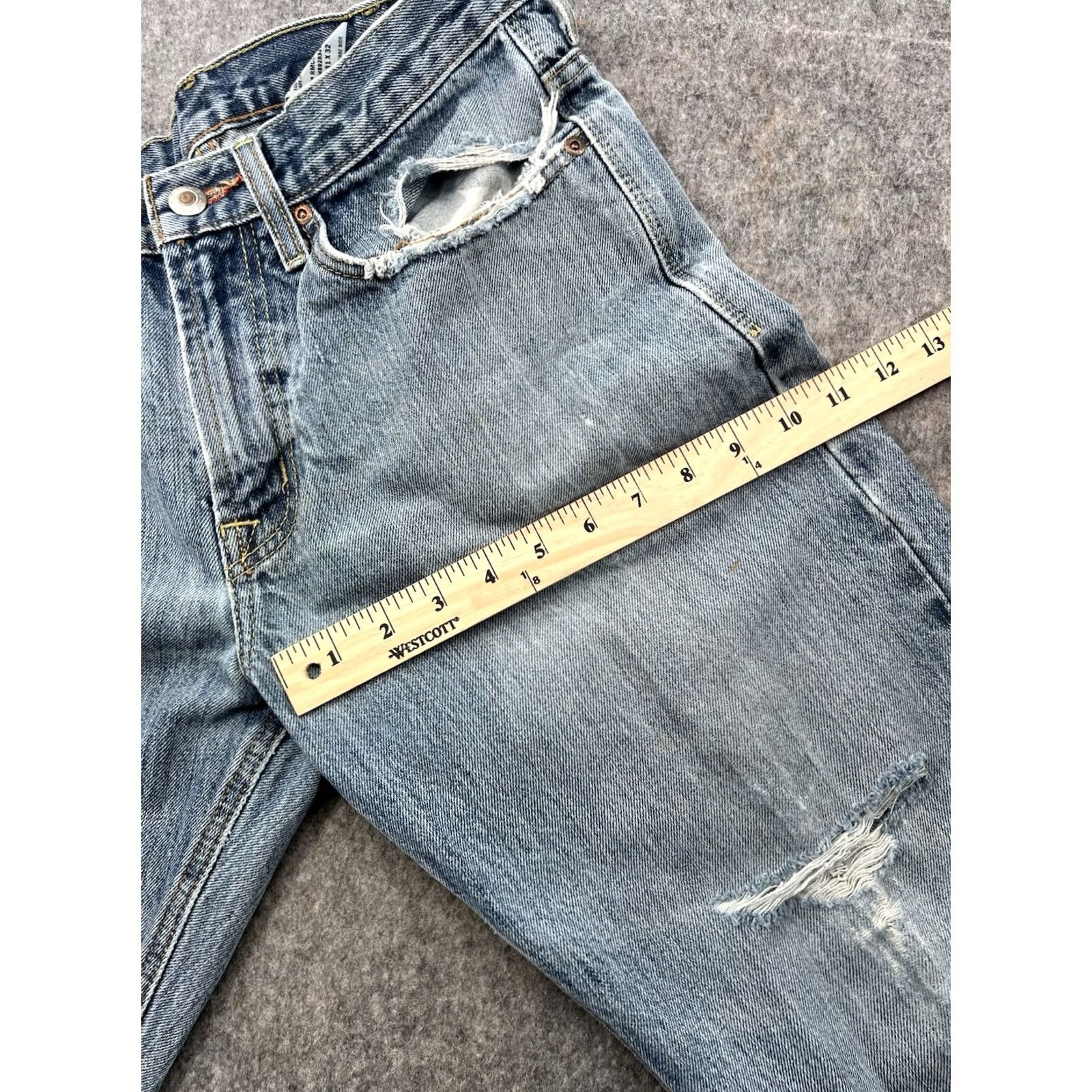 Vintage Cinch Men's White Label Relaxed Fit Jeans Size 31x32 Light Blue Wash Denim 5-Pocket Casual Western Cowboy Style Size US 31 - 4 Thumbnail