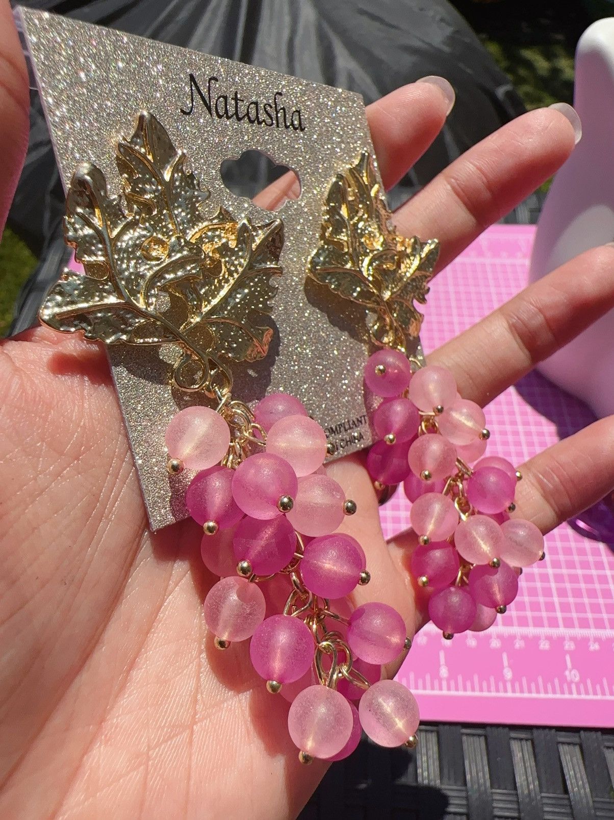 Designer Natasha Gold tone leaf Pink Drop tassel earrings Size ONE SIZE - 2 Thumbnail