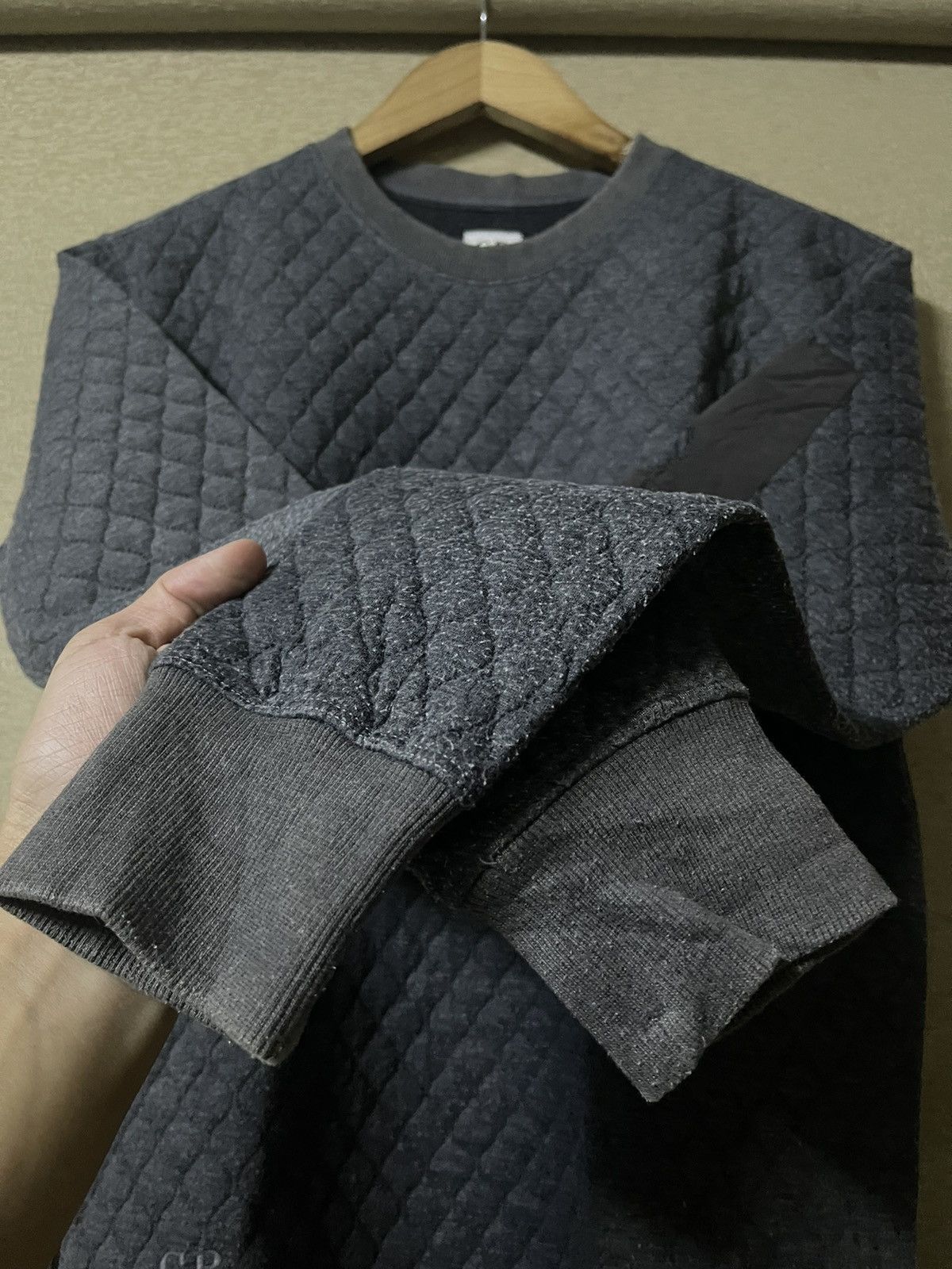 C.P. Company C.P. COMPANY Quilted Crew Neck Sweatshirt Size US M / EU 48-50 / 2 - 9 Thumbnail