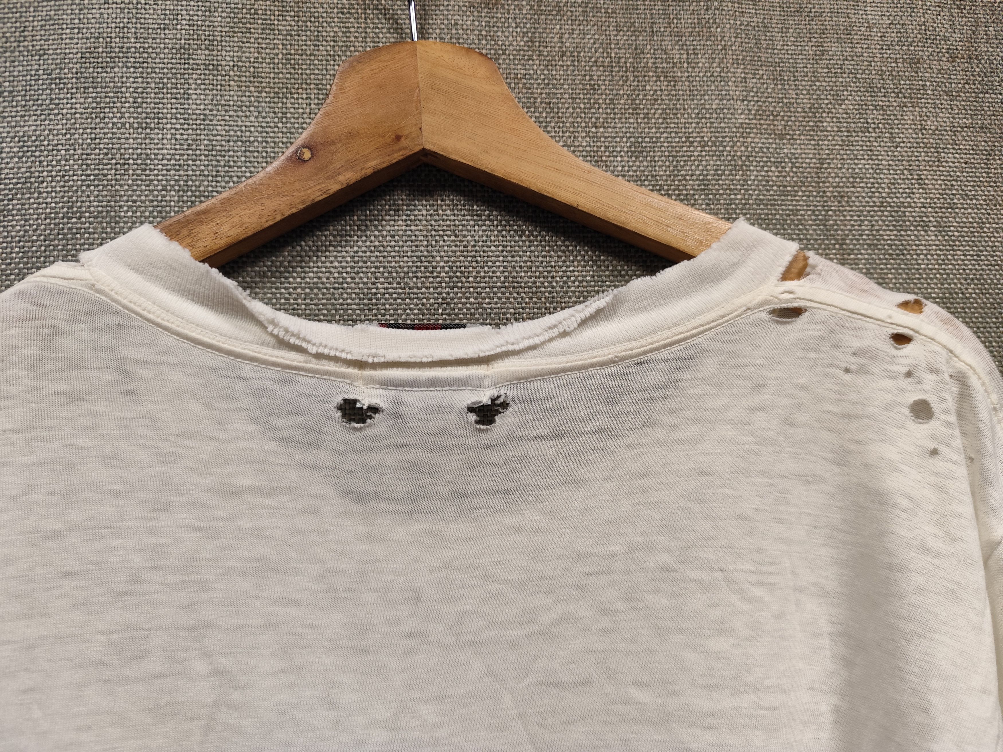 Levi's Vintage 90s t shirt levi's strauss outdoors distressed Size US M / EU 48-50 / 2 - 8 Thumbnail
