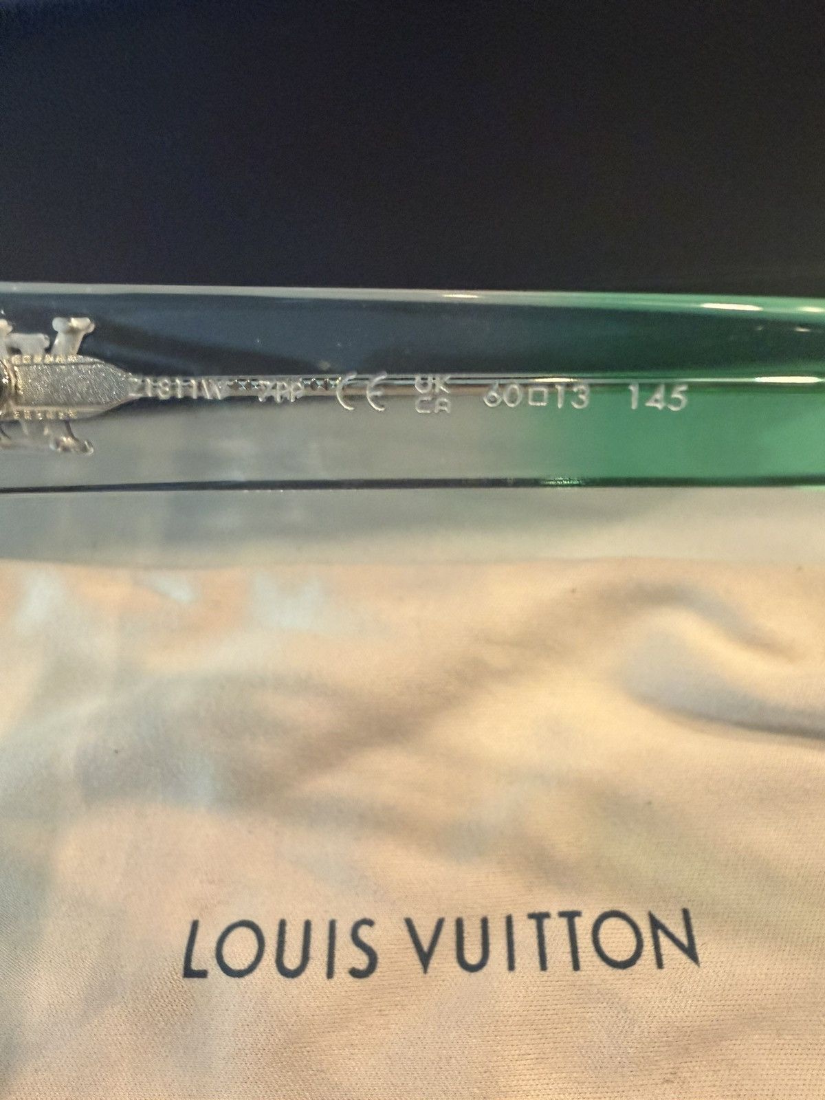 Louis Vuitton Louis vuitton 1.1 evidence sunglassss!! Size ONE SIZE - 4 Thumbnail
