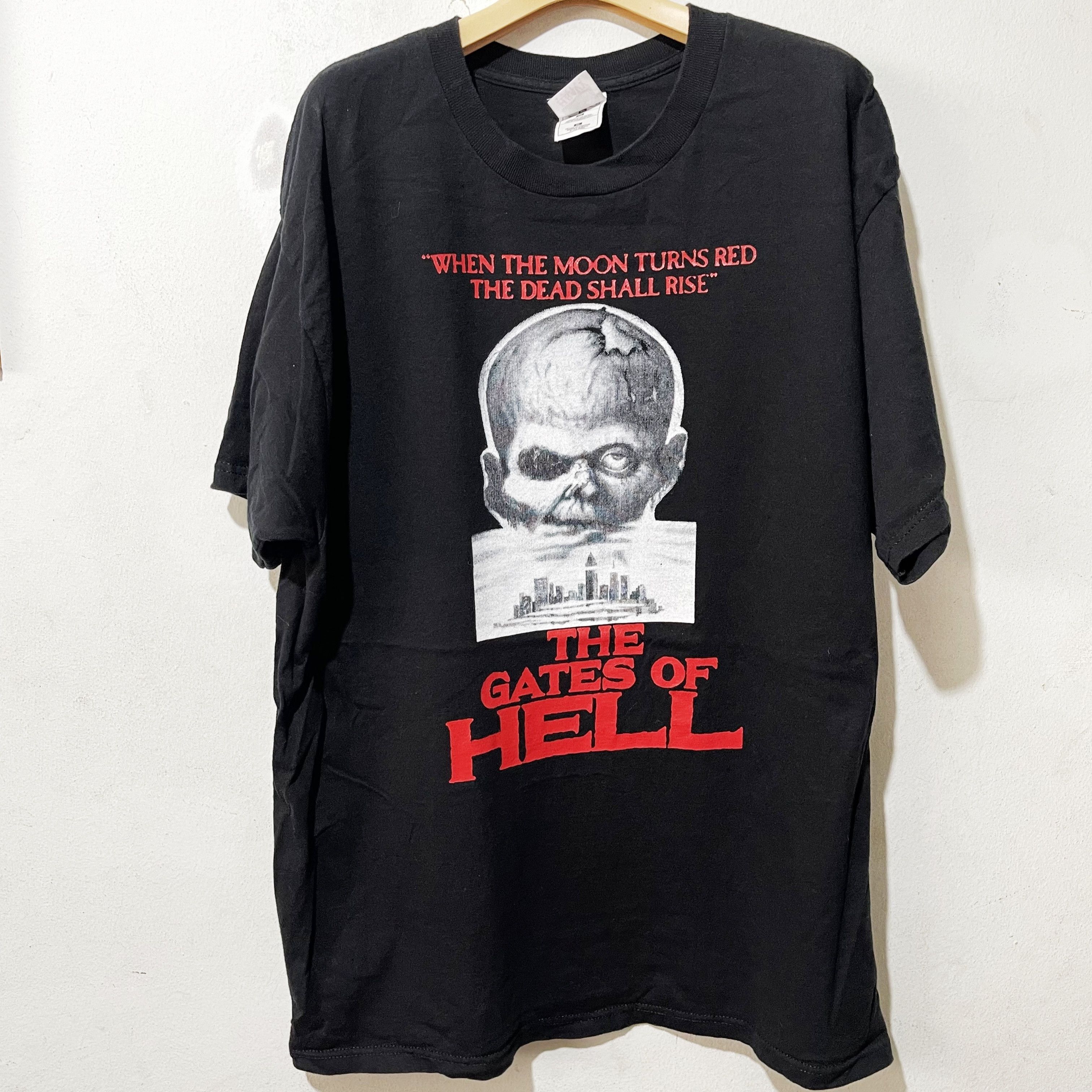 Vintage Vintage City of the Living Dead Shirt Size US XL / EU 56 / 4 - 1 Thumbnail