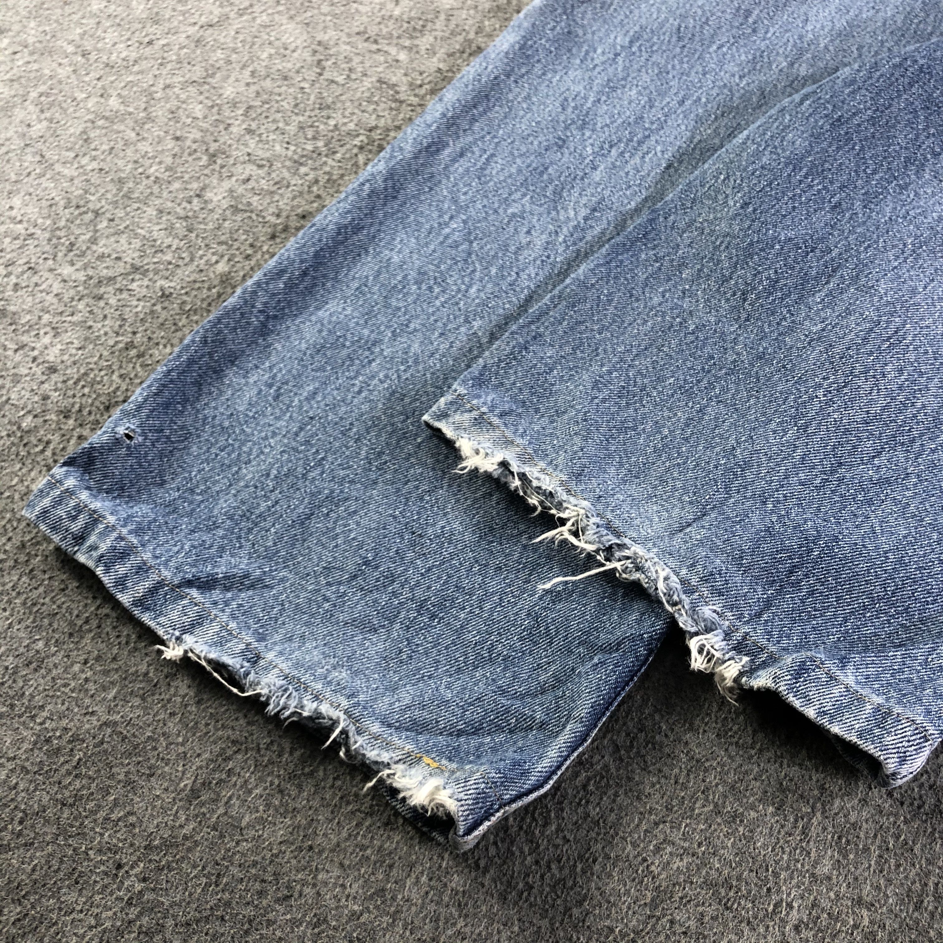 Levi's Vintage Blue Wash Levis 550 Jeans-J4322 Size US 33 - 6 Thumbnail