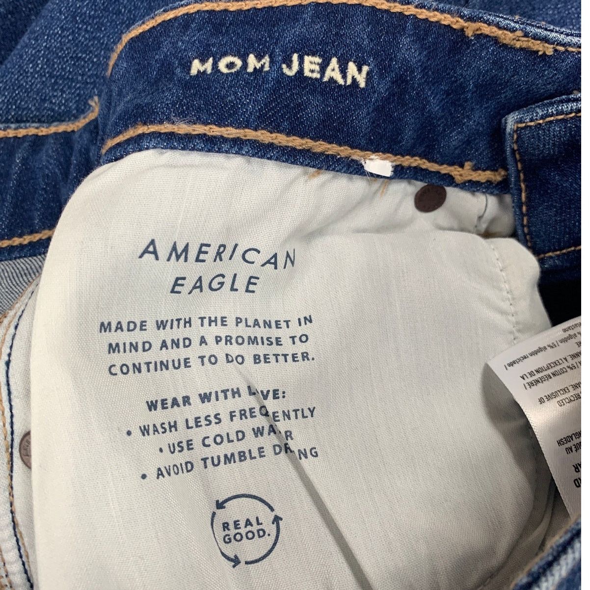 American Eagle Outfitters New American Eagle 4 Cotton Blend Stretch Mom Denim Jeans Size 27" / US 4 / IT 40 - 6 Thumbnail