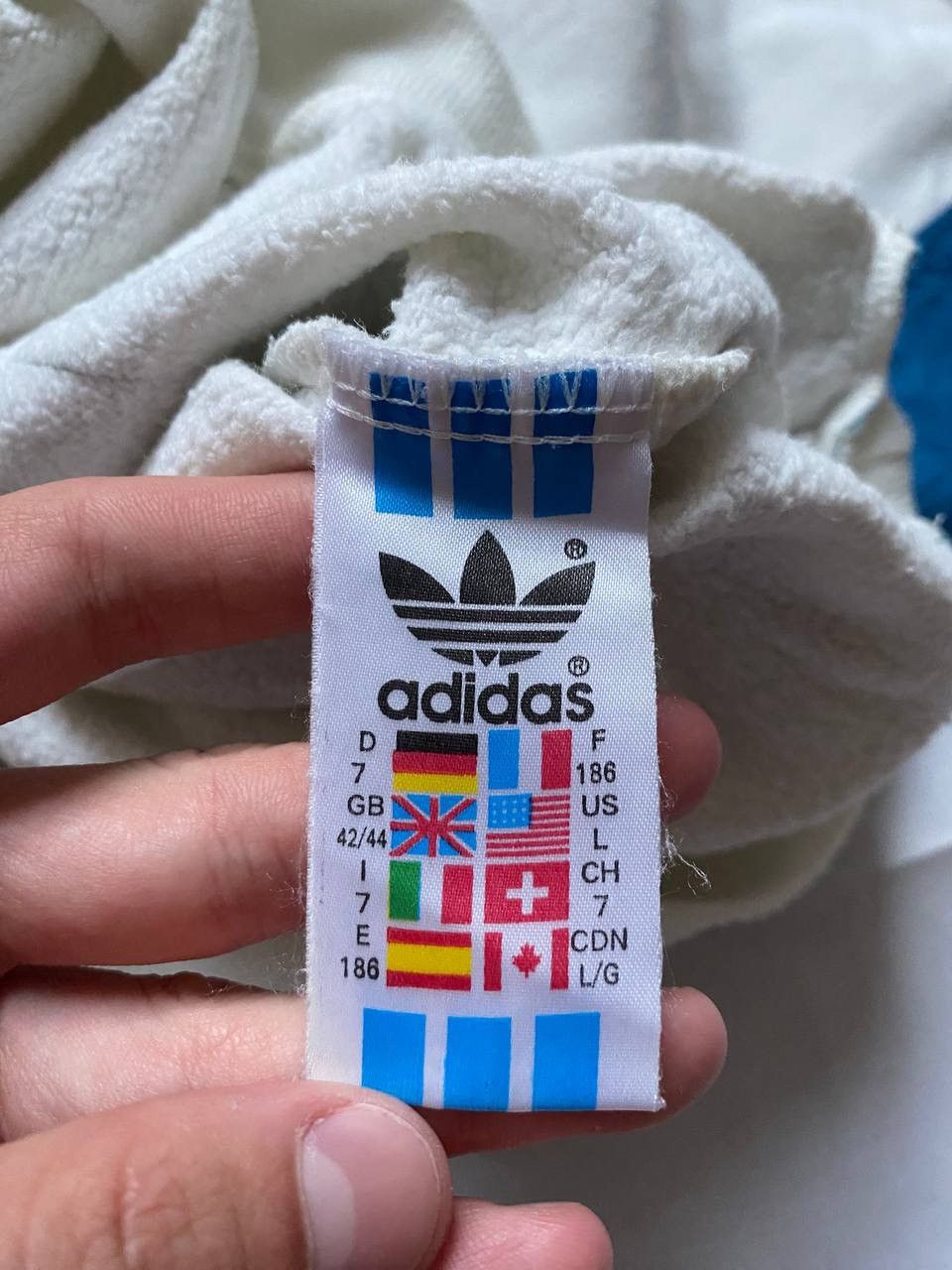 Adidas × Vintage Vintage 90s Adidas Basketball Sport Sweatshirt Size US L / EU 52-54 / 3 - 14 Thumbnail