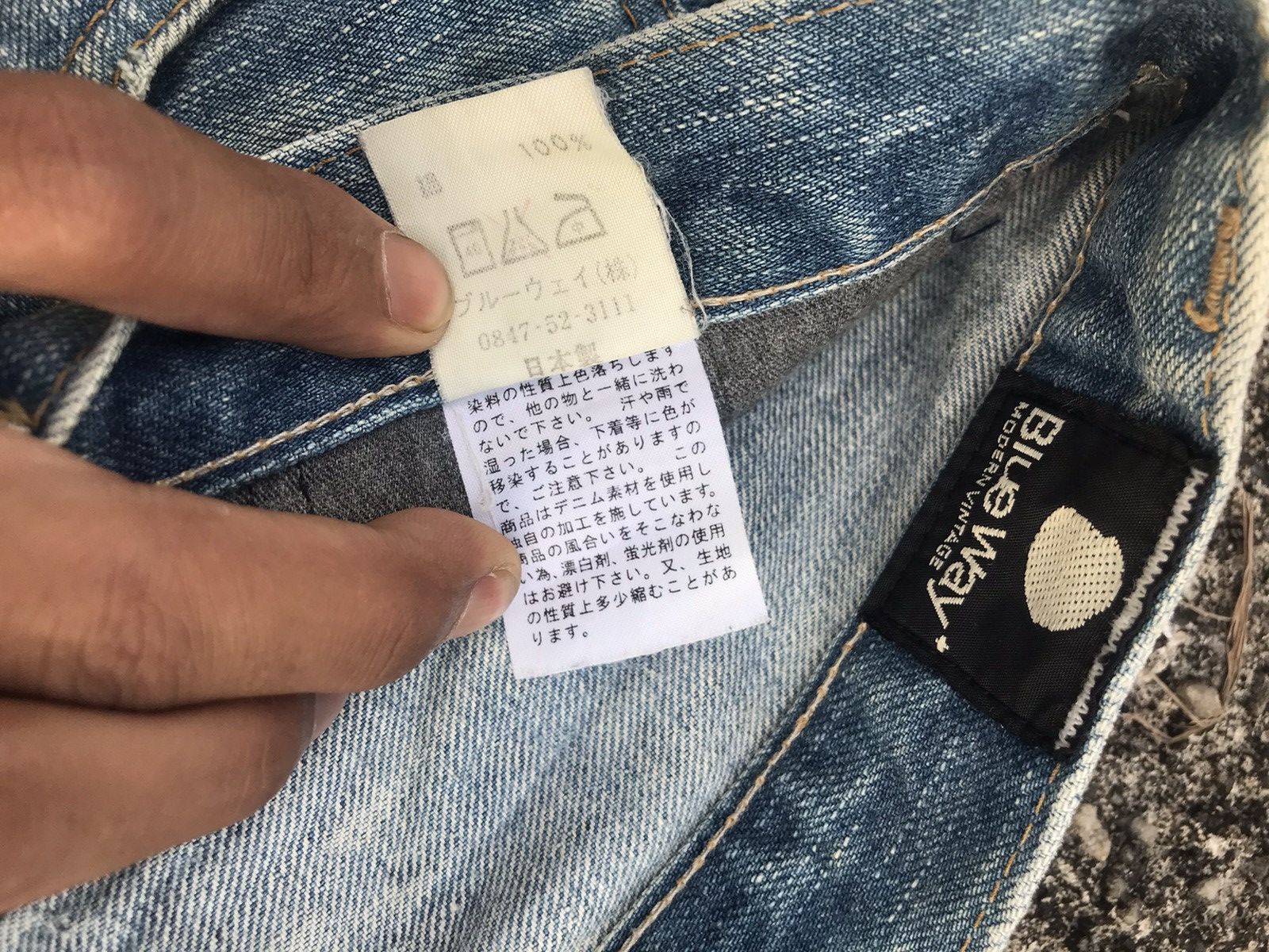 Japanese Brand Vintage Y2K Blue Way Distressed Denim pants Size US 28 / EU 44 - 13 Thumbnail