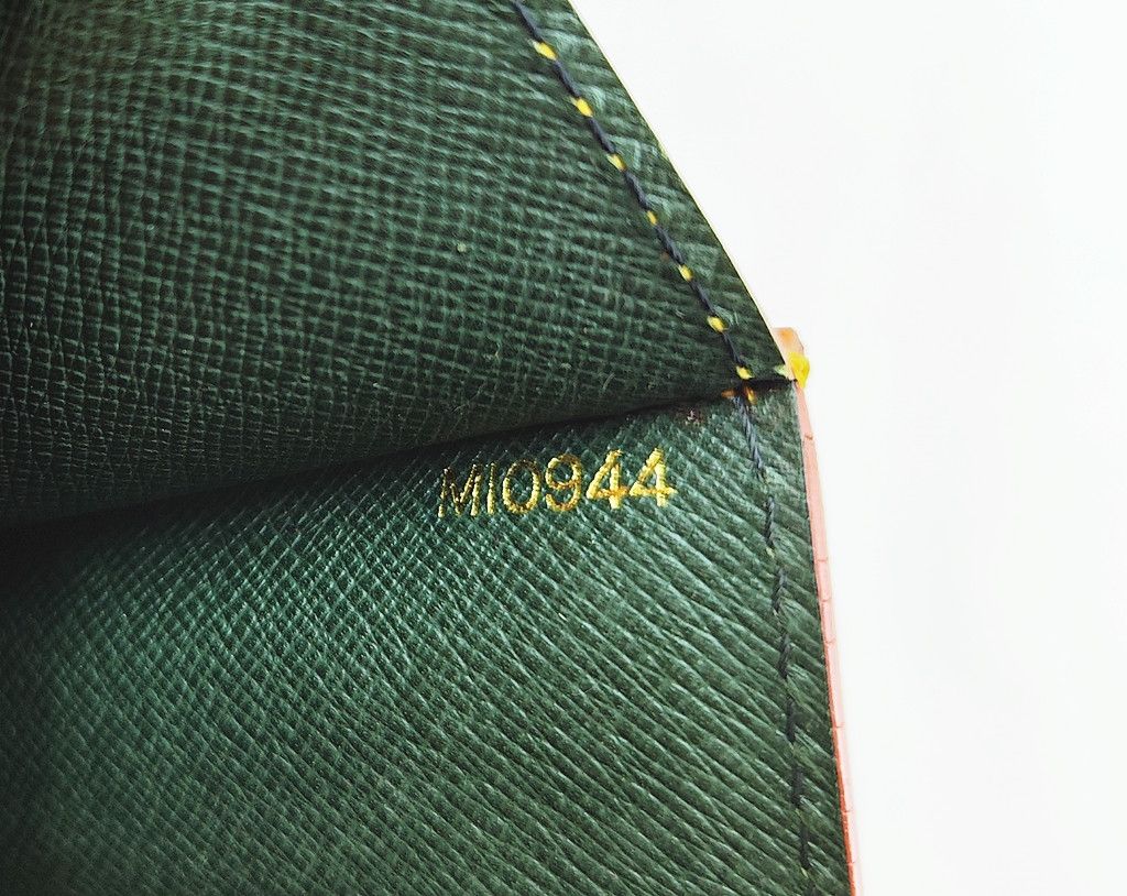 Louis Vuitton LOUIS VUITTON Pochette Sellier Dragonne Clutch Epi Size ONE SIZE - 3 Thumbnail