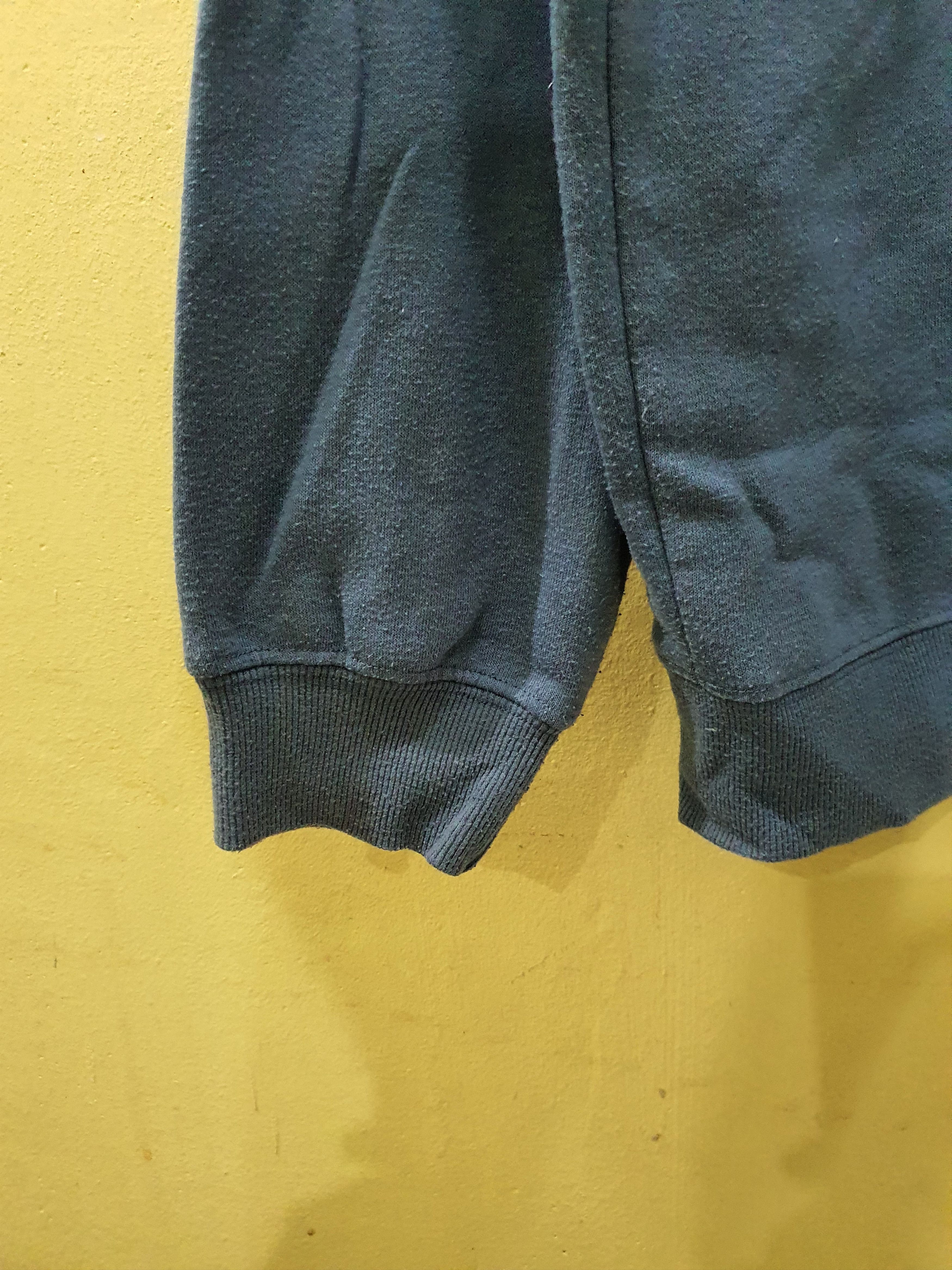 Sun Surf vintage T&C Surf Designs "Island" crewneck sweatshirt Size US XXL / EU 58 / 5 - 8 Thumbnail