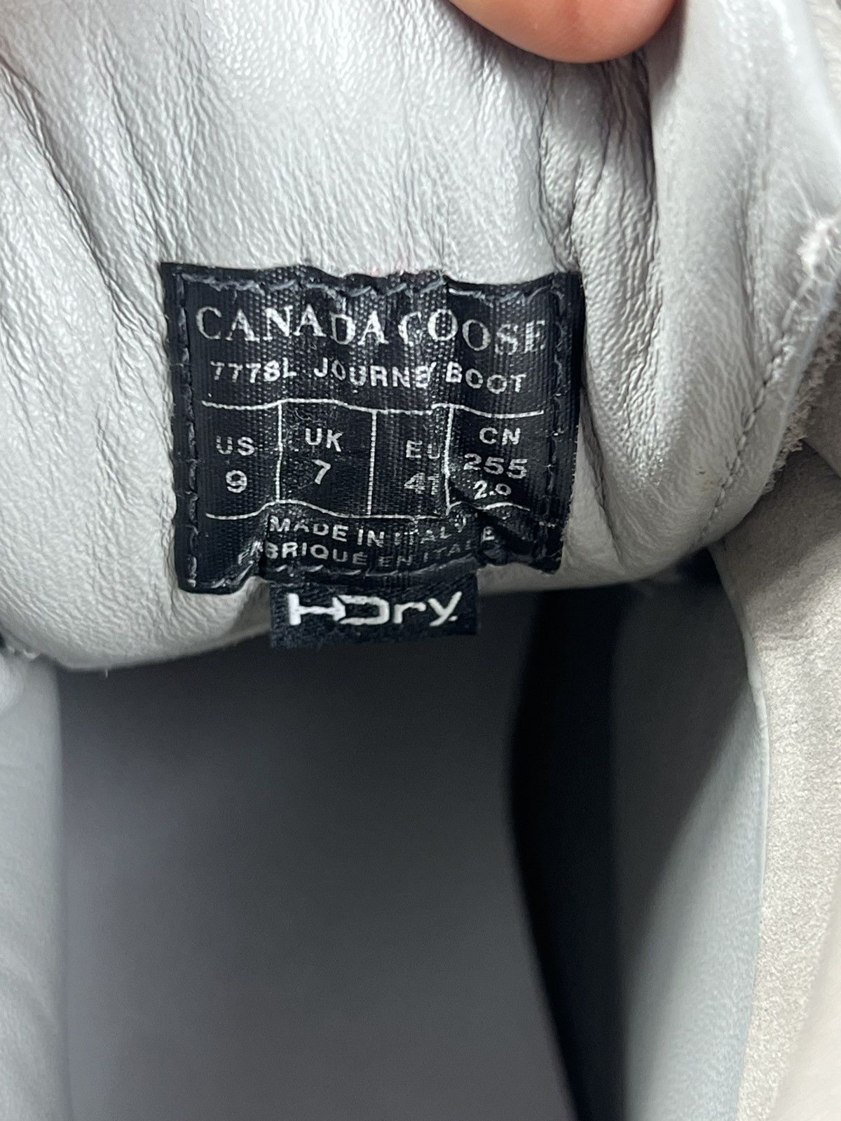 Canada Goose Canada Goose White Suede Journey Hiking Boots Size 9 Size US 9 / EU 42 - 9 Thumbnail