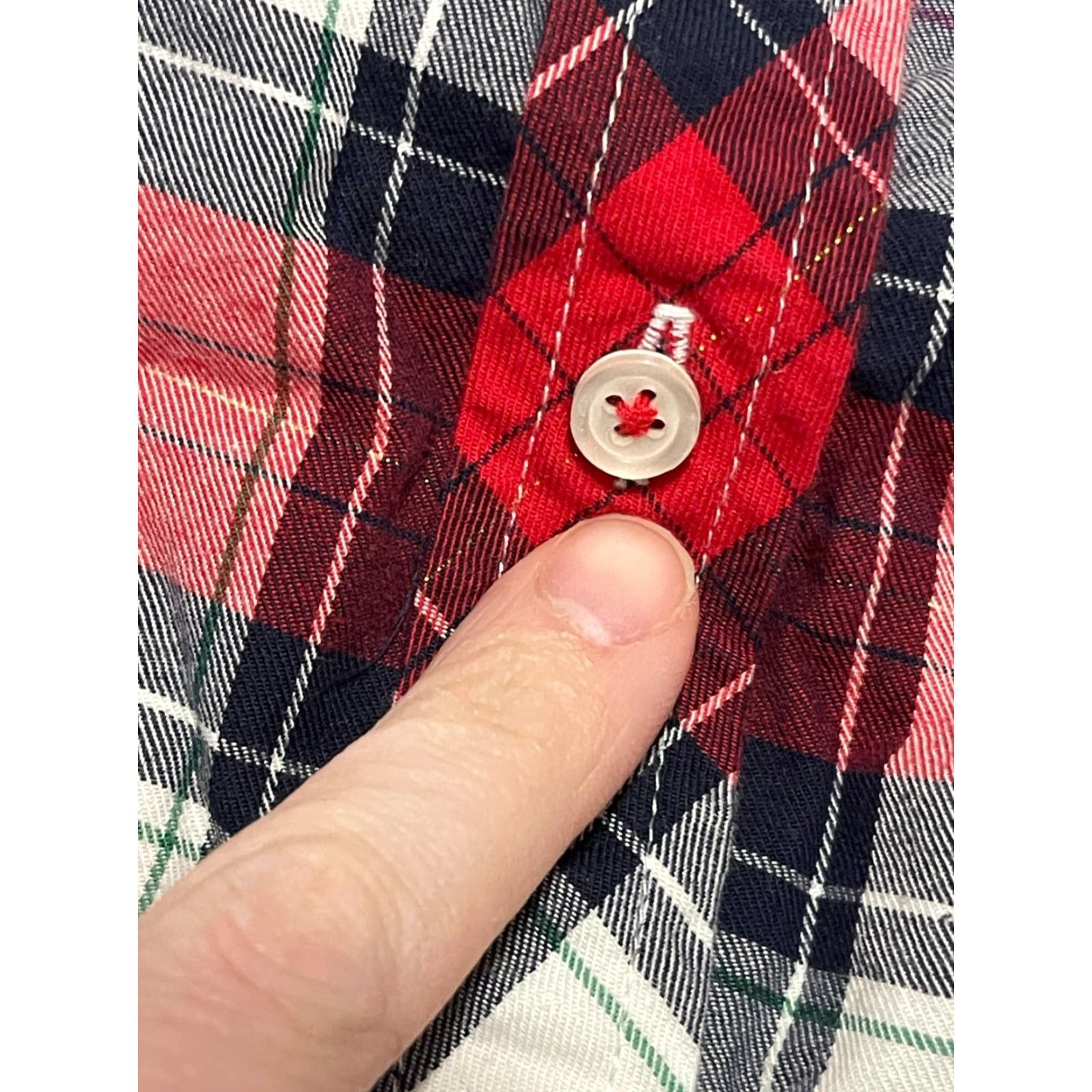 Talbots **Women's Talbots XL Red White Plaid Button-Up Long Sleeve Shirt** User: Women's Talbots XL Red White Plaid Button-Up Long Sleeve Shirt Size XL / US 12-14 / IT 48-50 - 5 Thumbnail