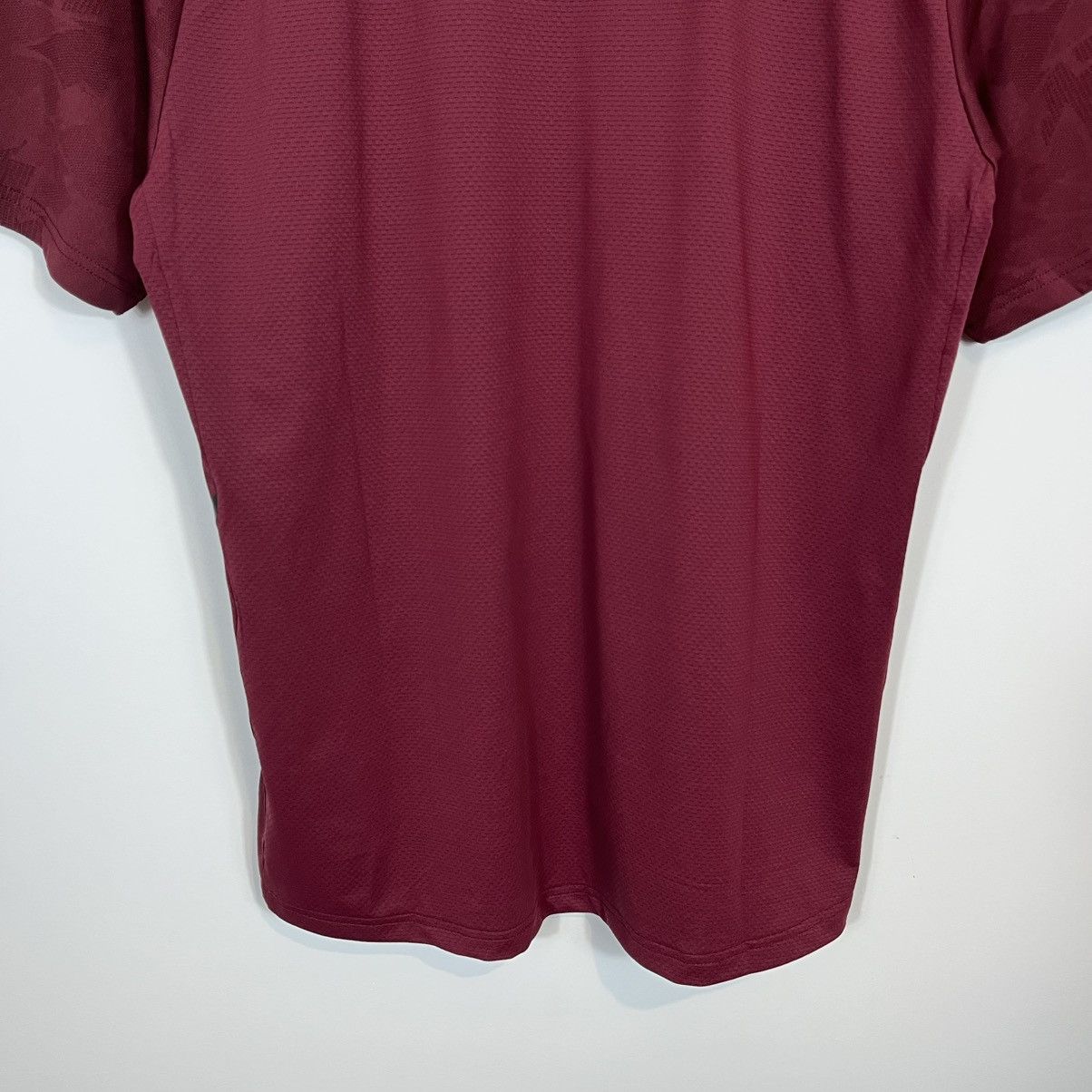 Other Zeus FC Salernitana 2021/2022 Home Football Jersey Soccer Size US XL / EU 56 / 4 - 14 Thumbnail