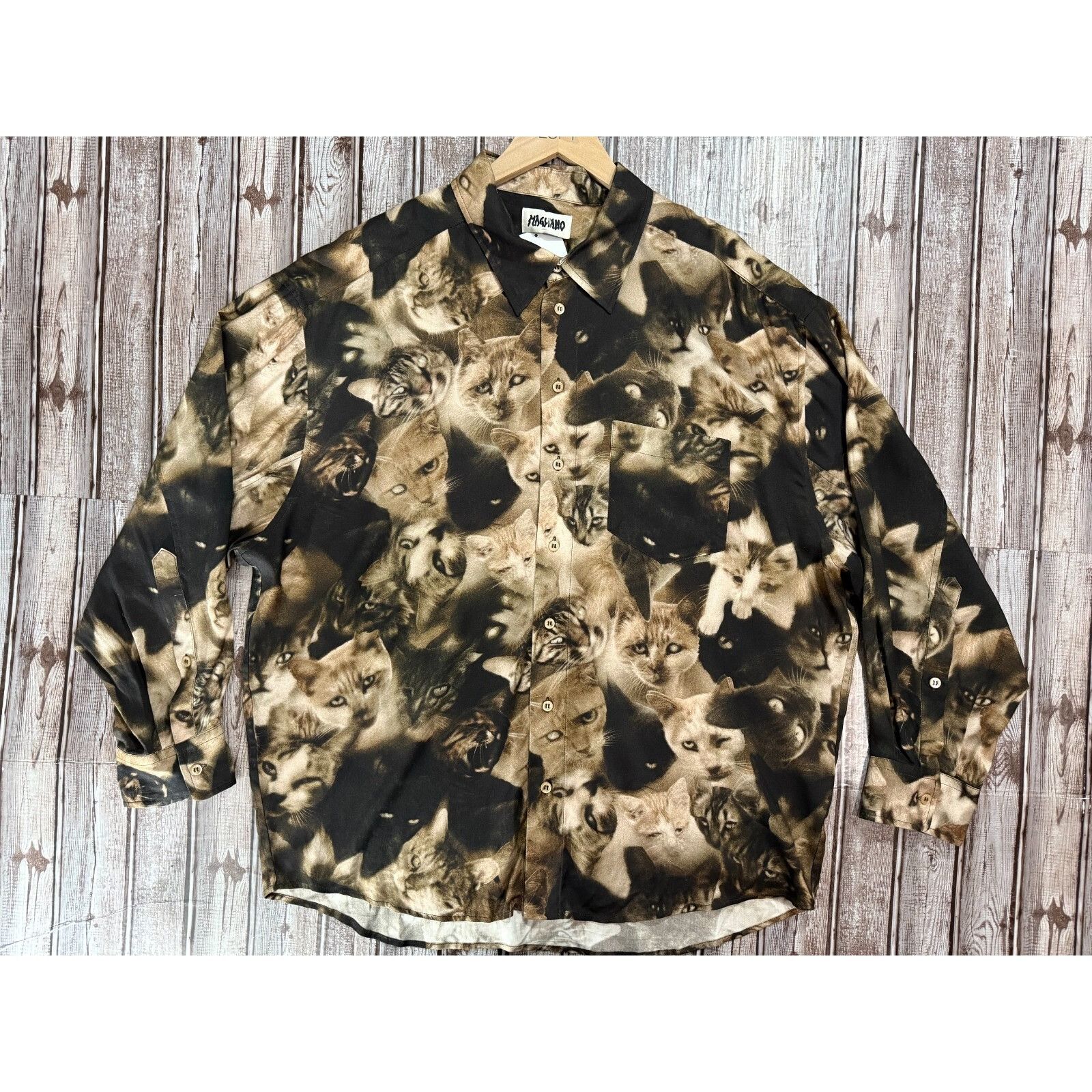 Magliano Magliano Graphic pattern printed throughout Twisted Shirt sz Size US L / EU 52-54 / 3 - 2 Thumbnail