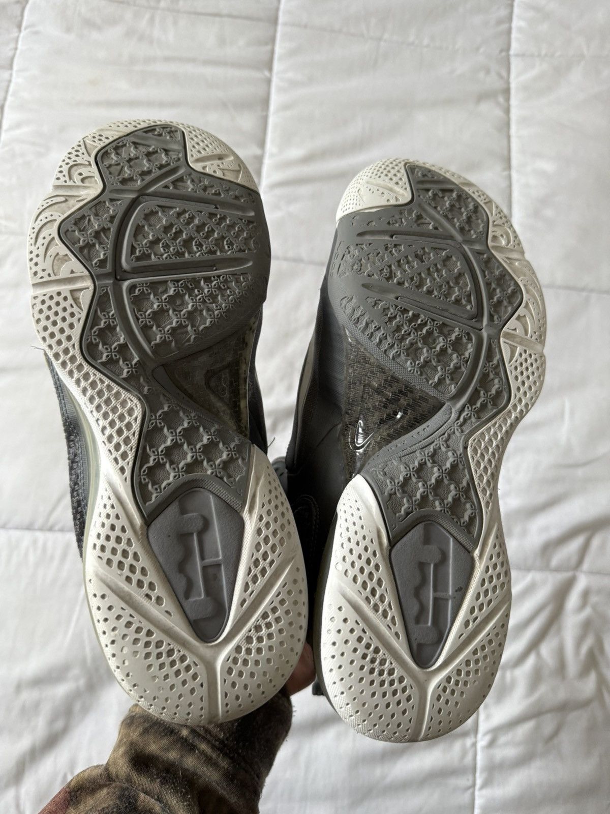 Nike 2012 Nike LeBron 9 “Cool Grey” Size US 10 / EU 43 - 10 Thumbnail