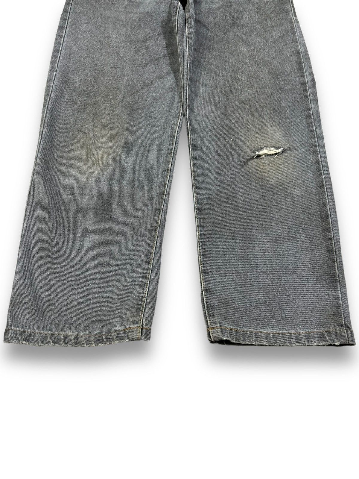 Uniqlo Vintage 90s Uniqlo Dirty Faded Loose Taper Ripped Jeans Size US 32 / EU 48 - 7 Thumbnail