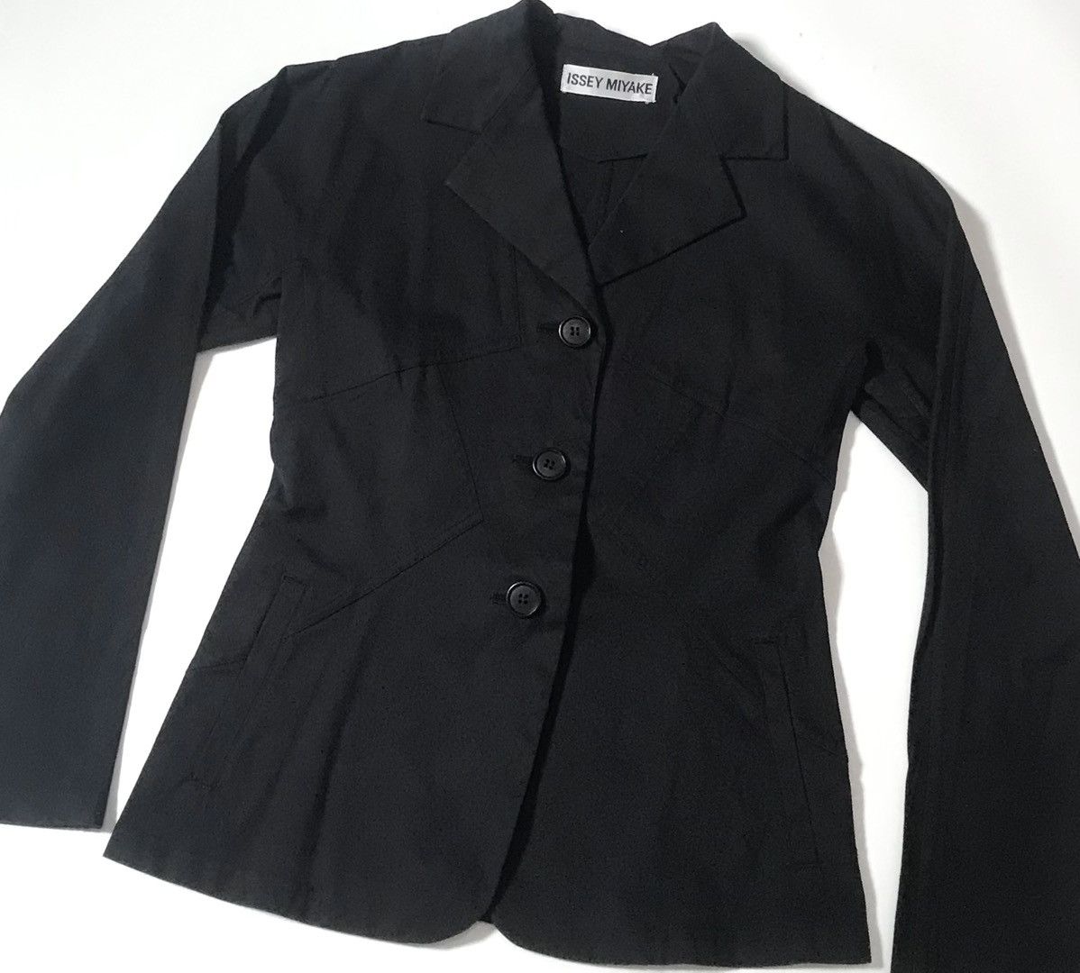 Issey Miyake Vintage issey miyake black blazer Size US S / EU 44-46 / 1 - 5 Thumbnail