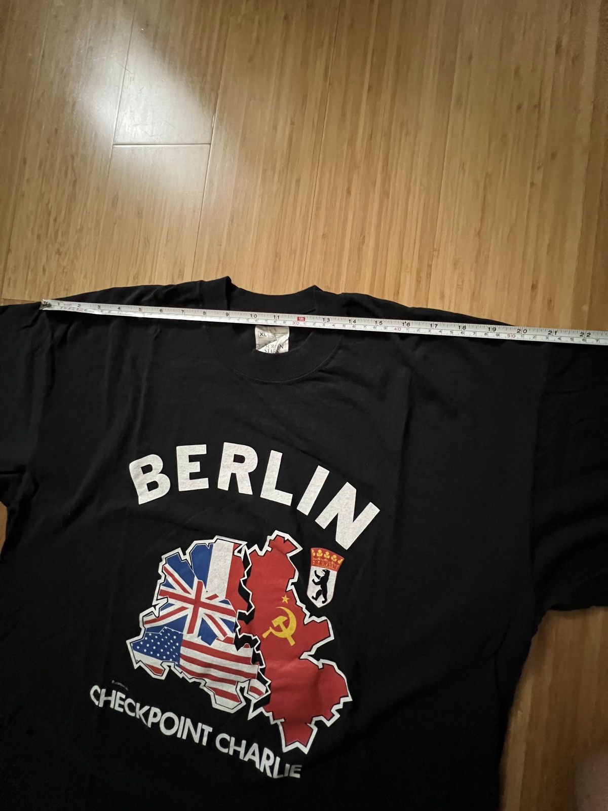 Other Vintage berlin checkpoint charlie t shirt Size US XL / EU 56 / 4 - 3 Thumbnail