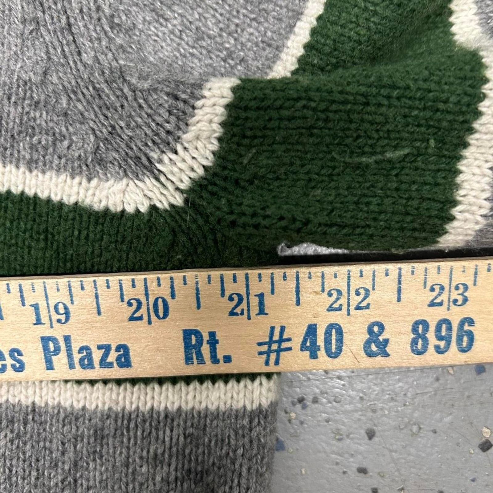 American Eagle Outfitters Y2K Green and grey striped American Eagle sweater Size US M / EU 48-50 / 2 - 4 Thumbnail