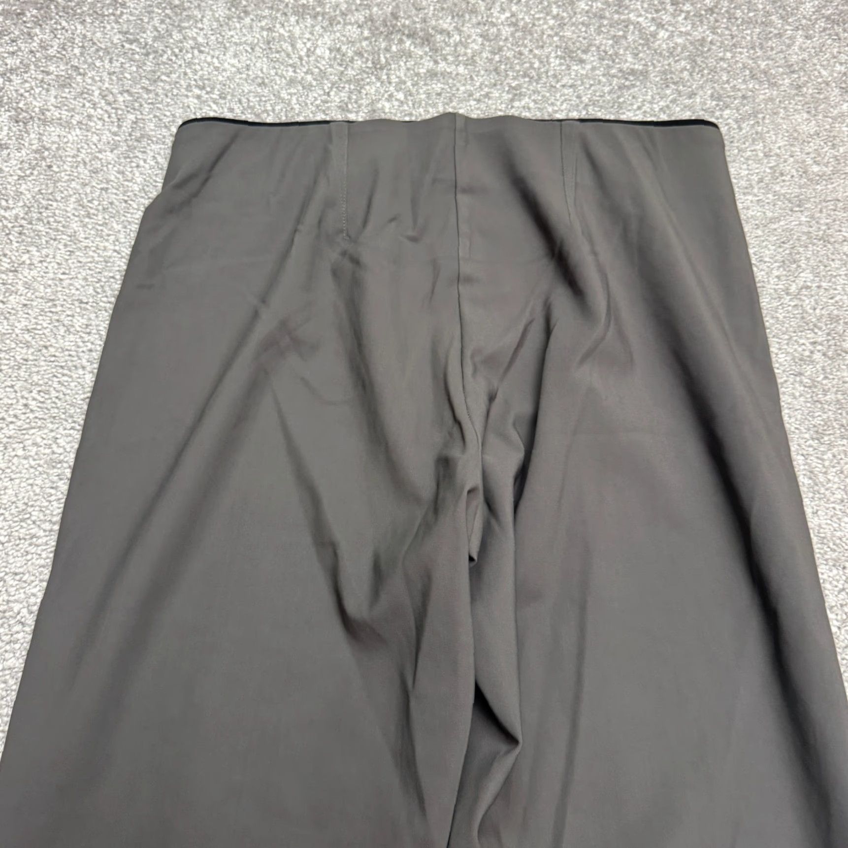Athleta Athleta Pants Wide-Leg Womens Small Gray High Rise Pull On Inseam 26 in 28 in Nylon Microfiber Regular Squared? Size 28" / US 6 / IT 42 - 4 Thumbnail