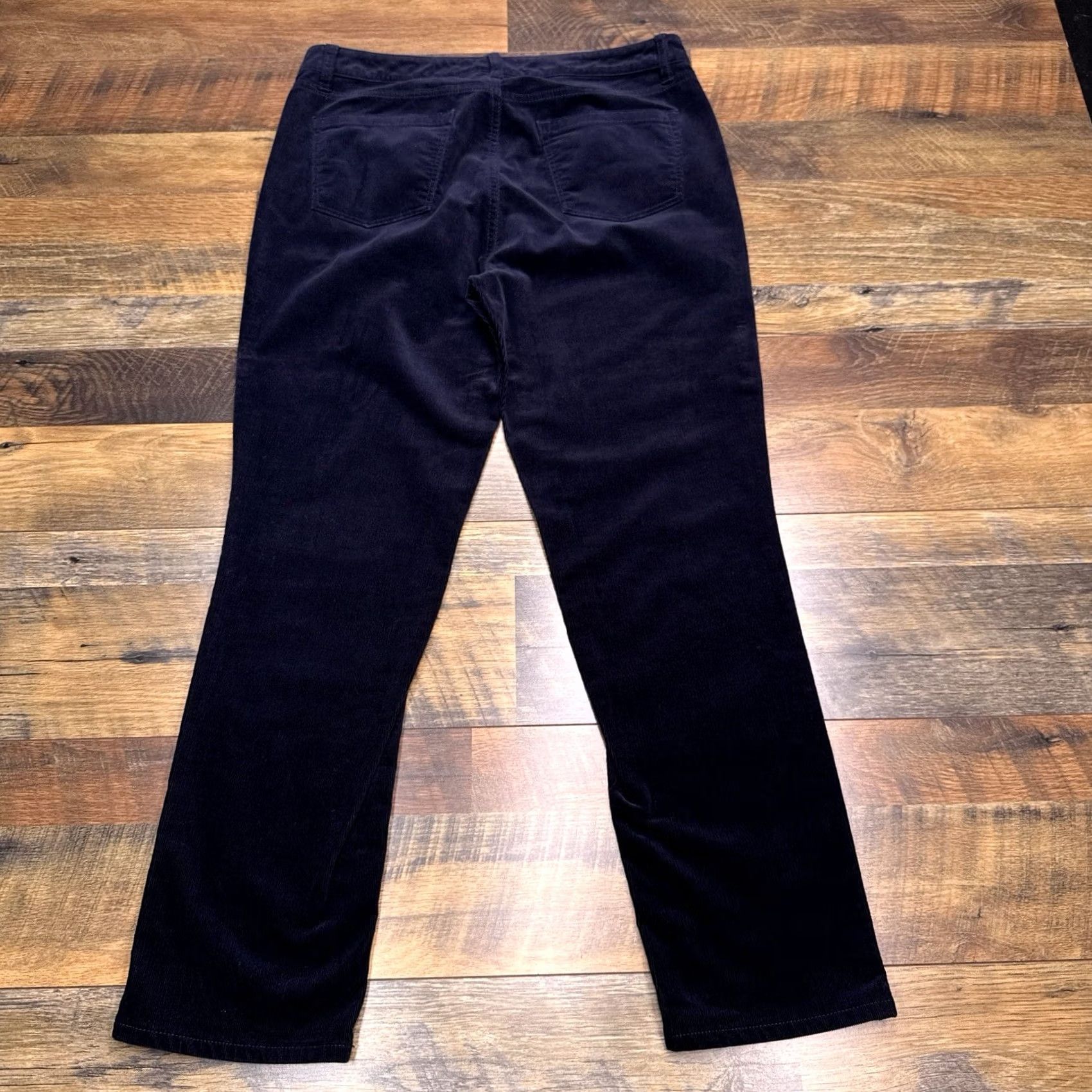 Talbots Talbots Pants Corduroy Straight Leg 10P Petite High Rise Blue Stretch Casual Workwear 98% Cotton 2% Spandex Front Flat Pattern Solid Size 32" / US 10 / IT 46 - 3 Thumbnail