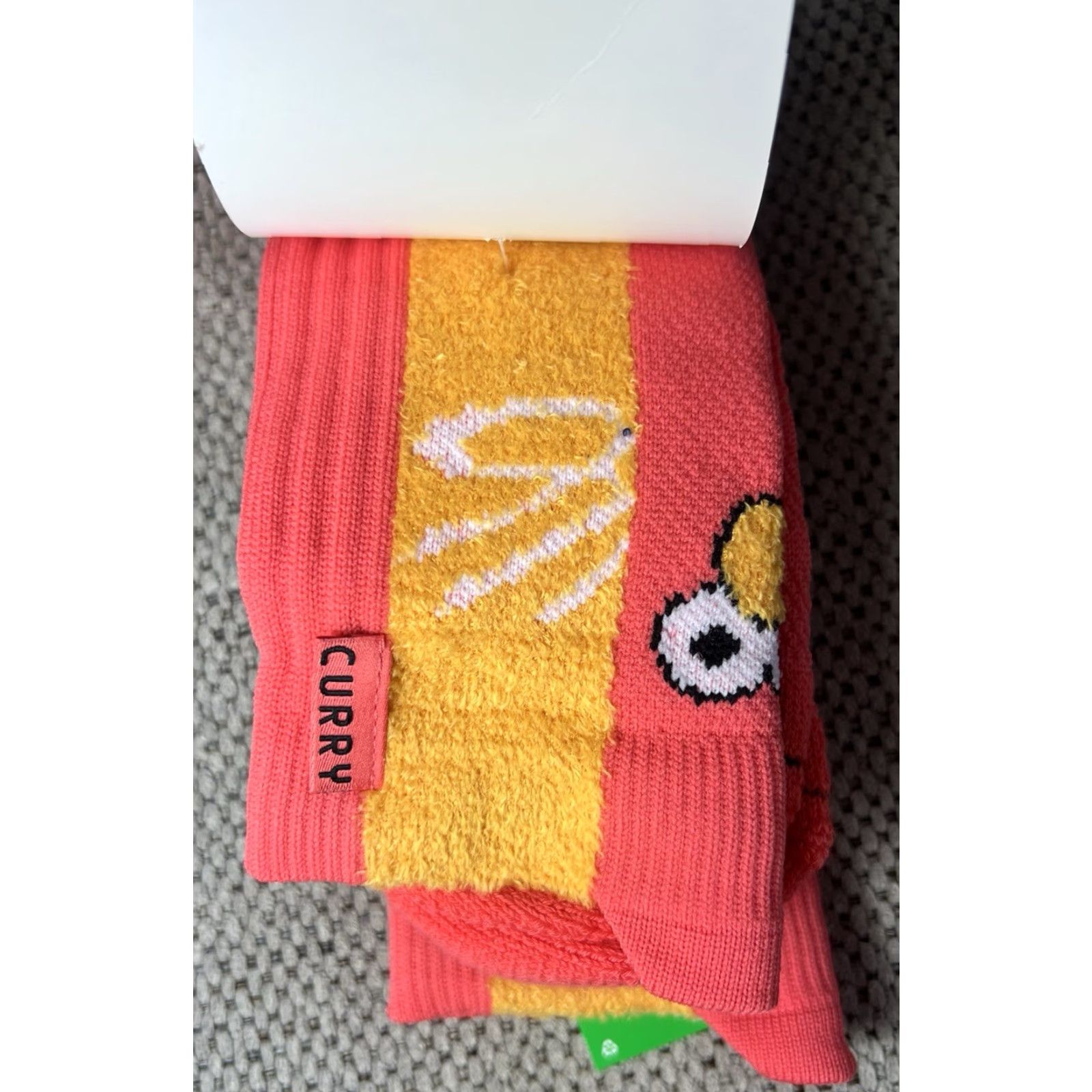 Under Armour Under Armour Curry Playmaker SESAME STREET Elmo Socks Men's 8-12 Crew Cushioned Moisture Wicking Coral 1 Pair Size ONE SIZE - 5 Thumbnail