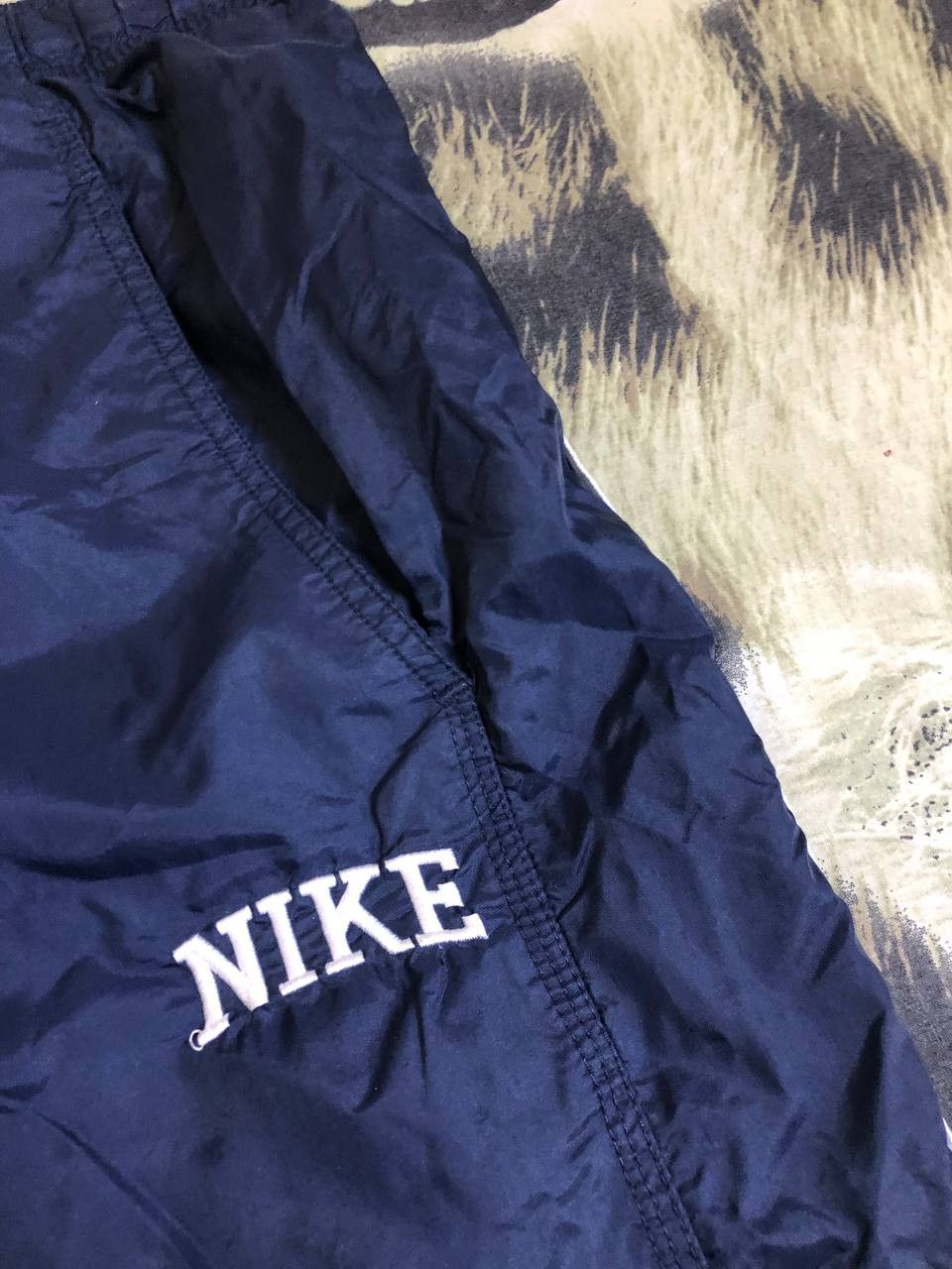 Nike Mens Vintage Nike Logo nylon breeches pants Size US 34 / EU 50 - 11 Thumbnail