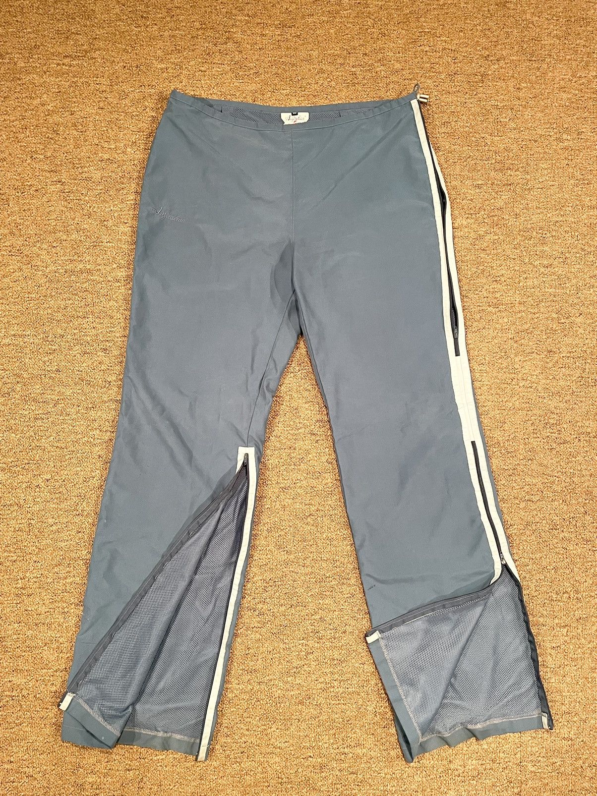 Vintage Lalpina Australian Bungee Pull-Over Track Pants Powder Blue Size US 34 / EU 50 - 2 Thumbnail
