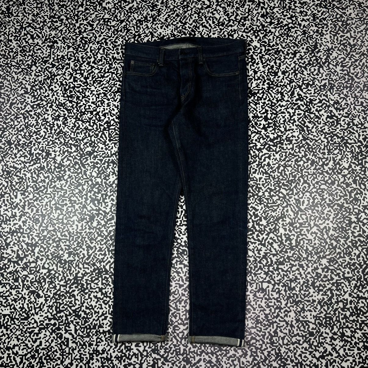 Uniqlo 31x32 Uniqlo Selvedge Japanese Causal Y2K Style Denim Jeans Size US 31 - 1 Thumbnail